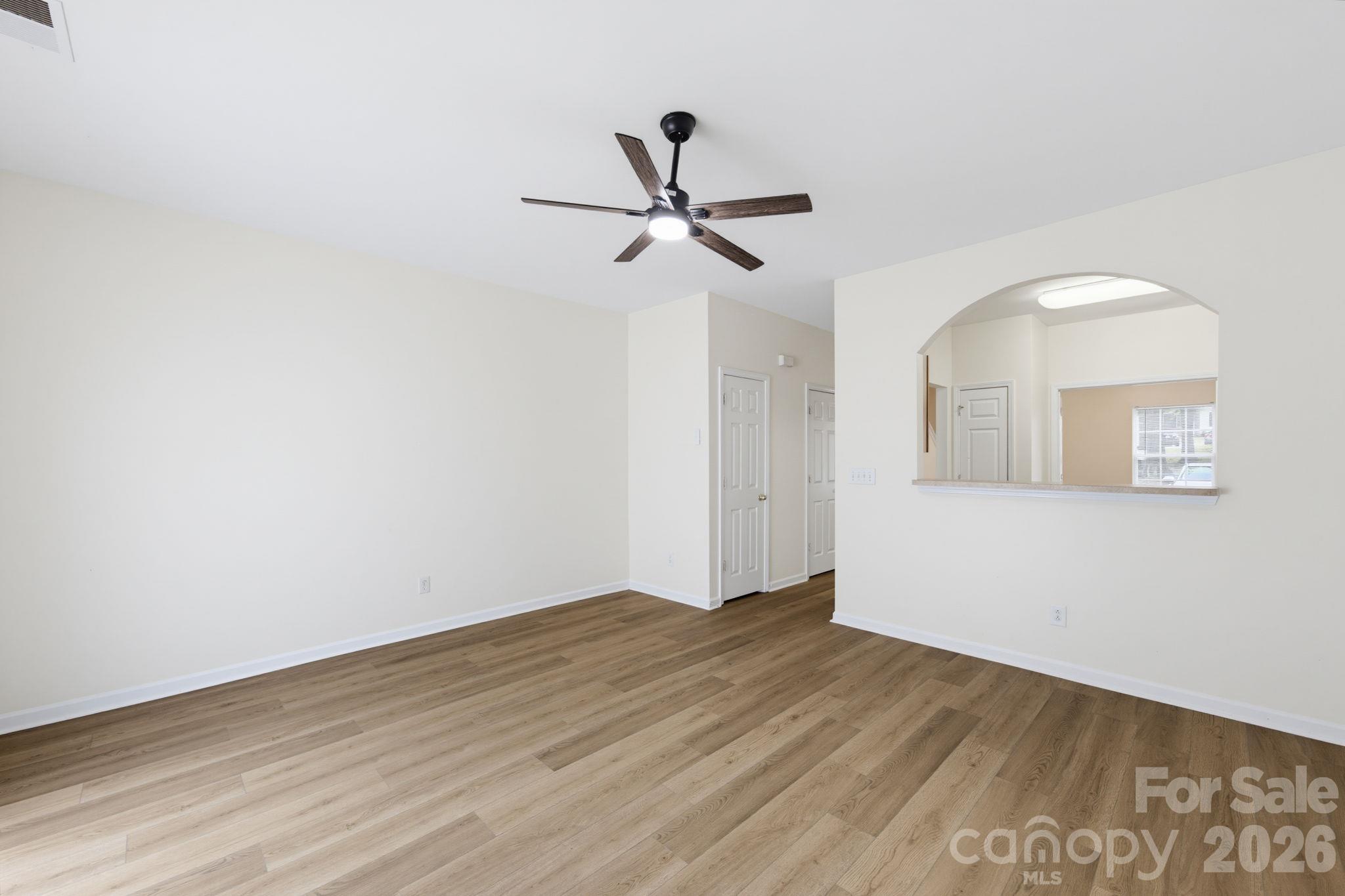2176 Winthrop Chase Drive Property Photo 13