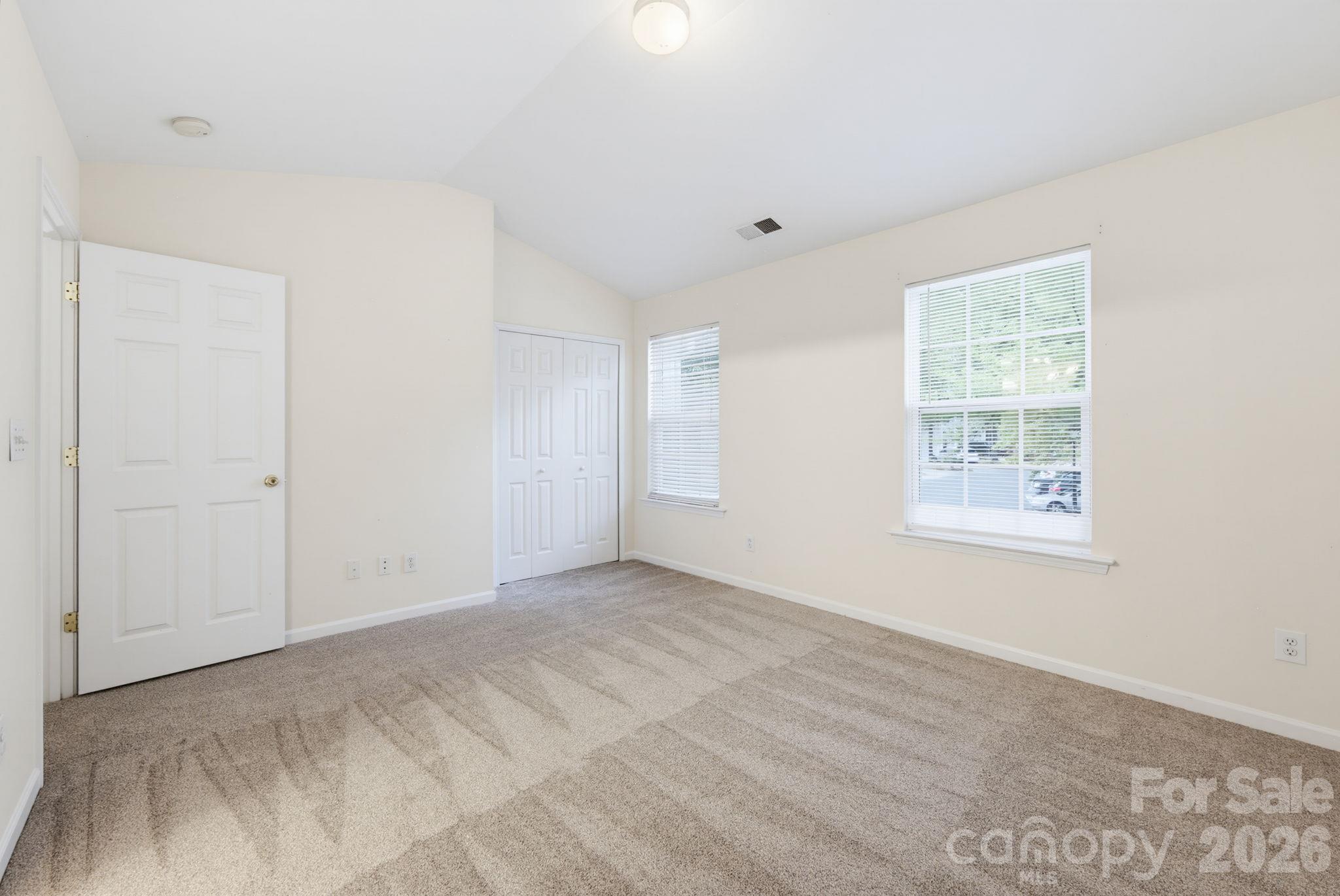 2176 Winthrop Chase Drive Property Photo 18