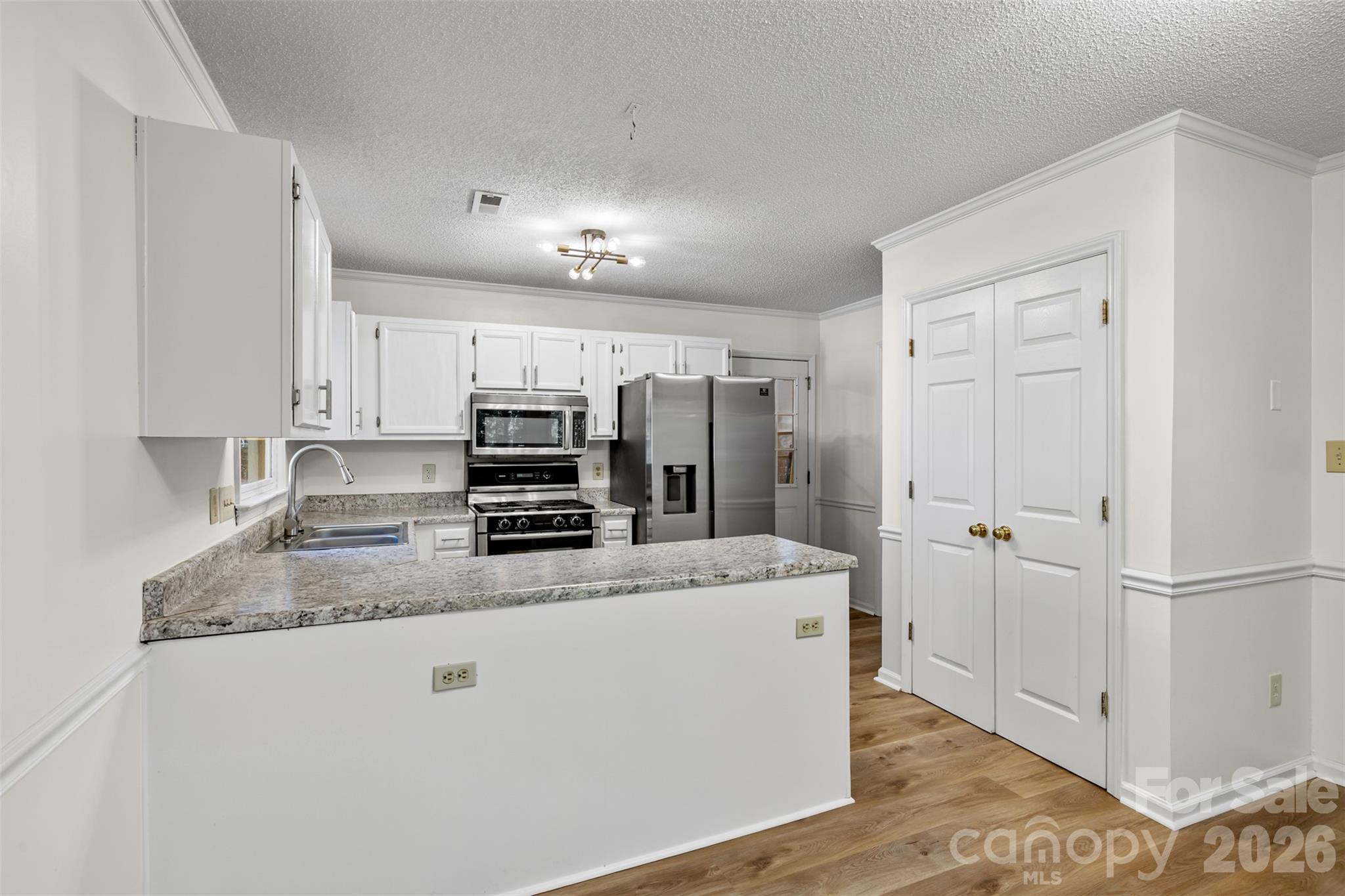 1312 Newfound Hollow Drive Property Photo 15