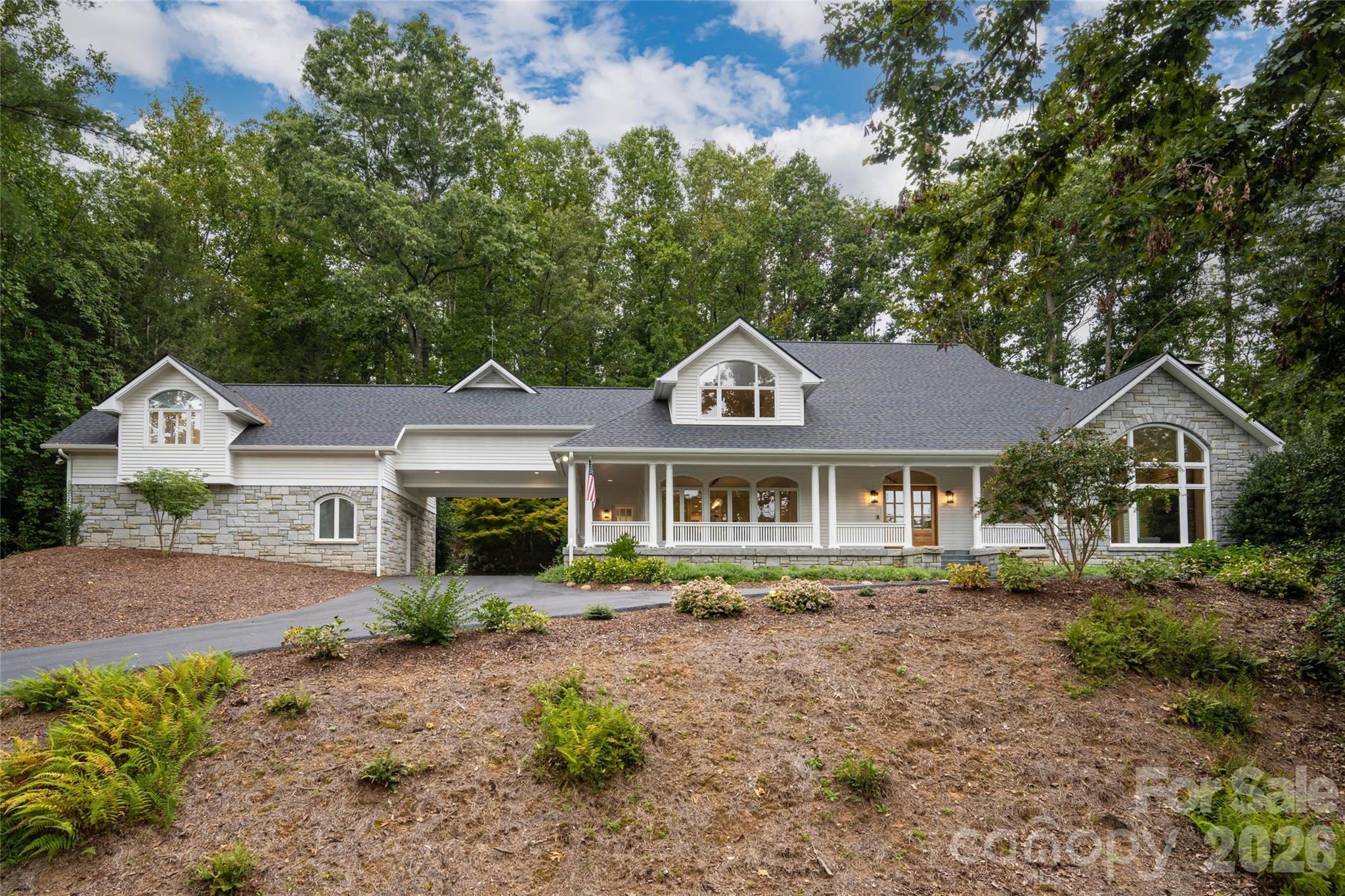 4 Cedar Hill Drive Property Photo 1