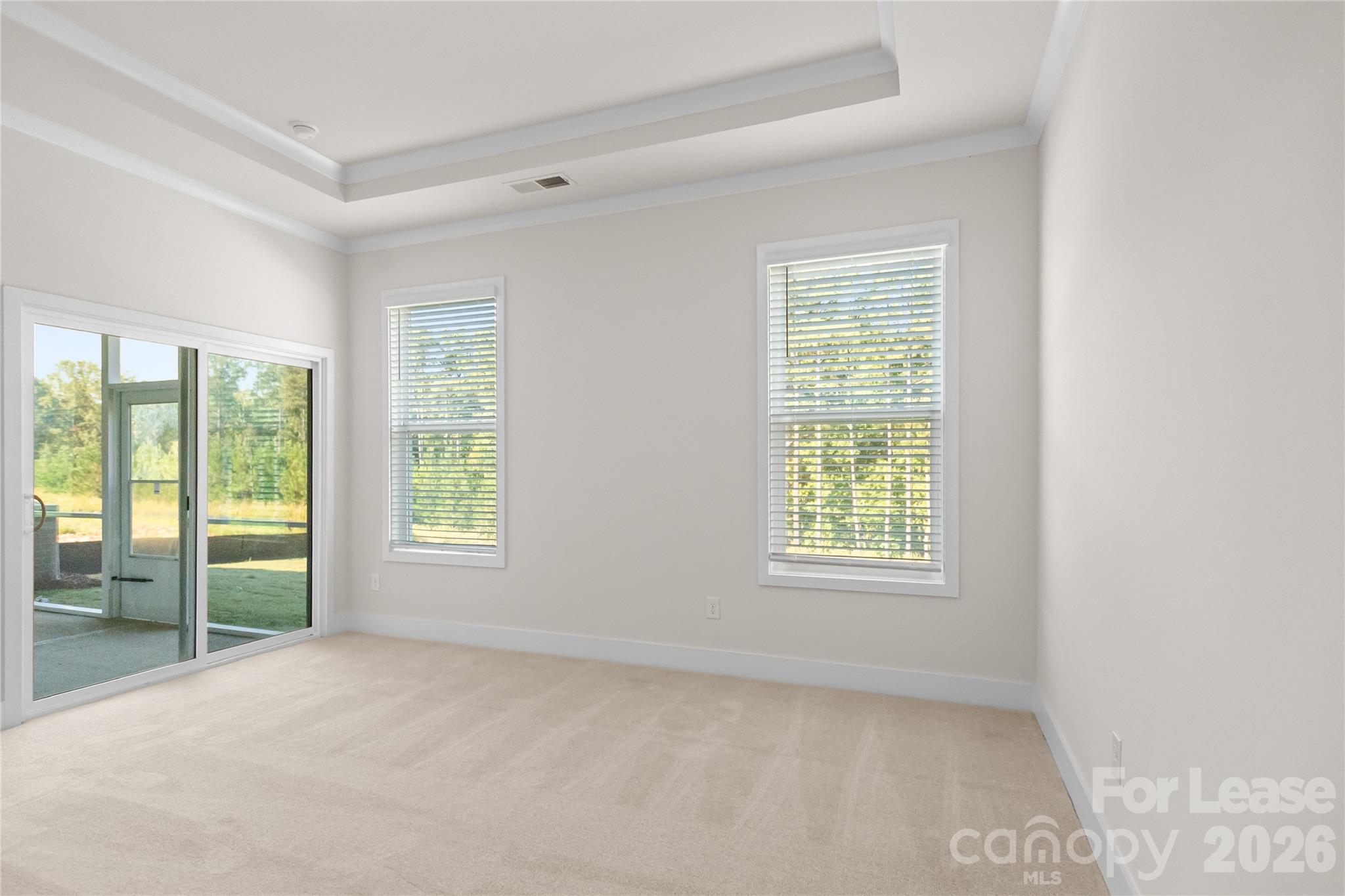 7565 Bainbridge Road 702 Property Photo 24