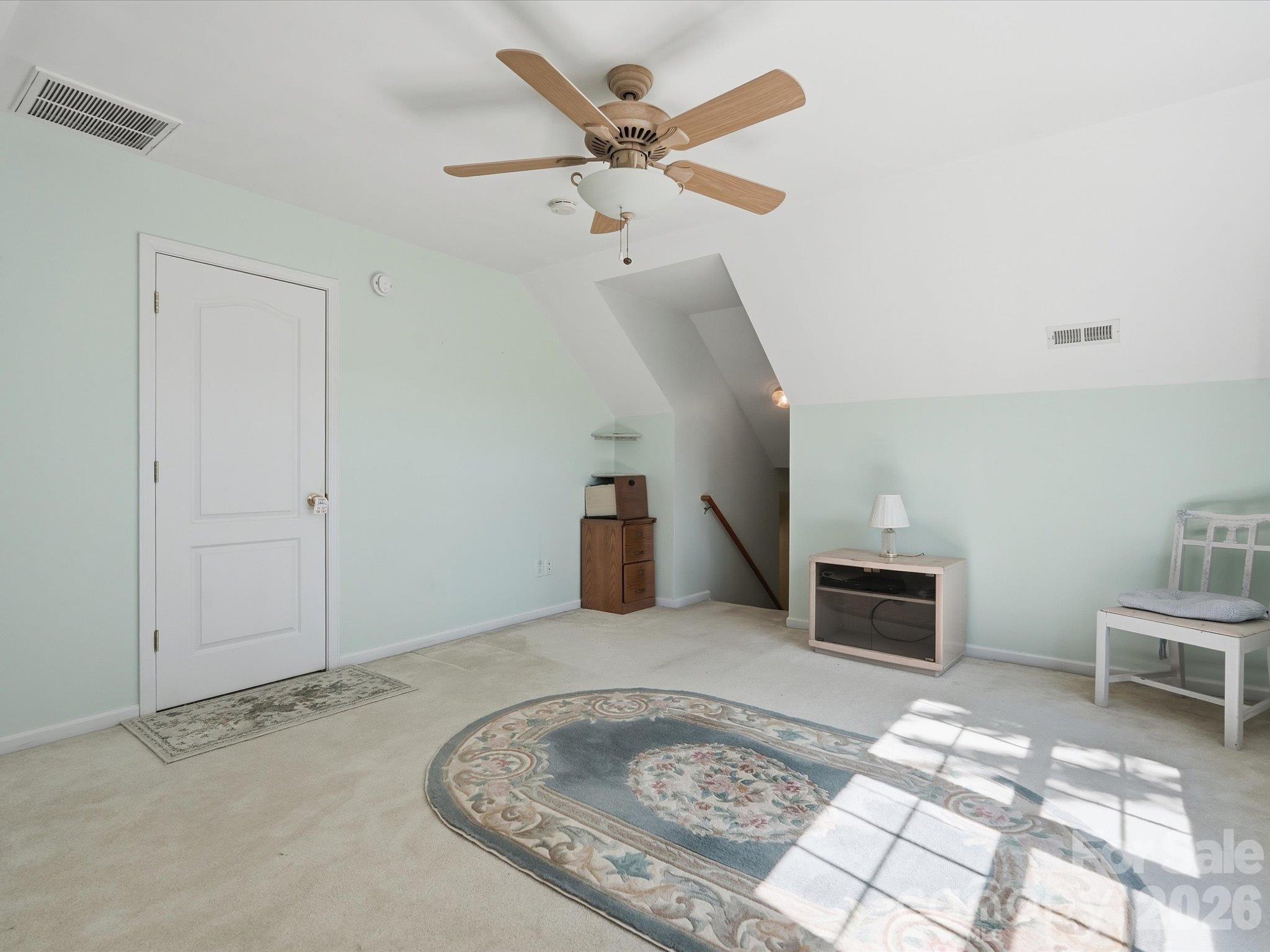 526 Kenbridge Lane Property Photo 26