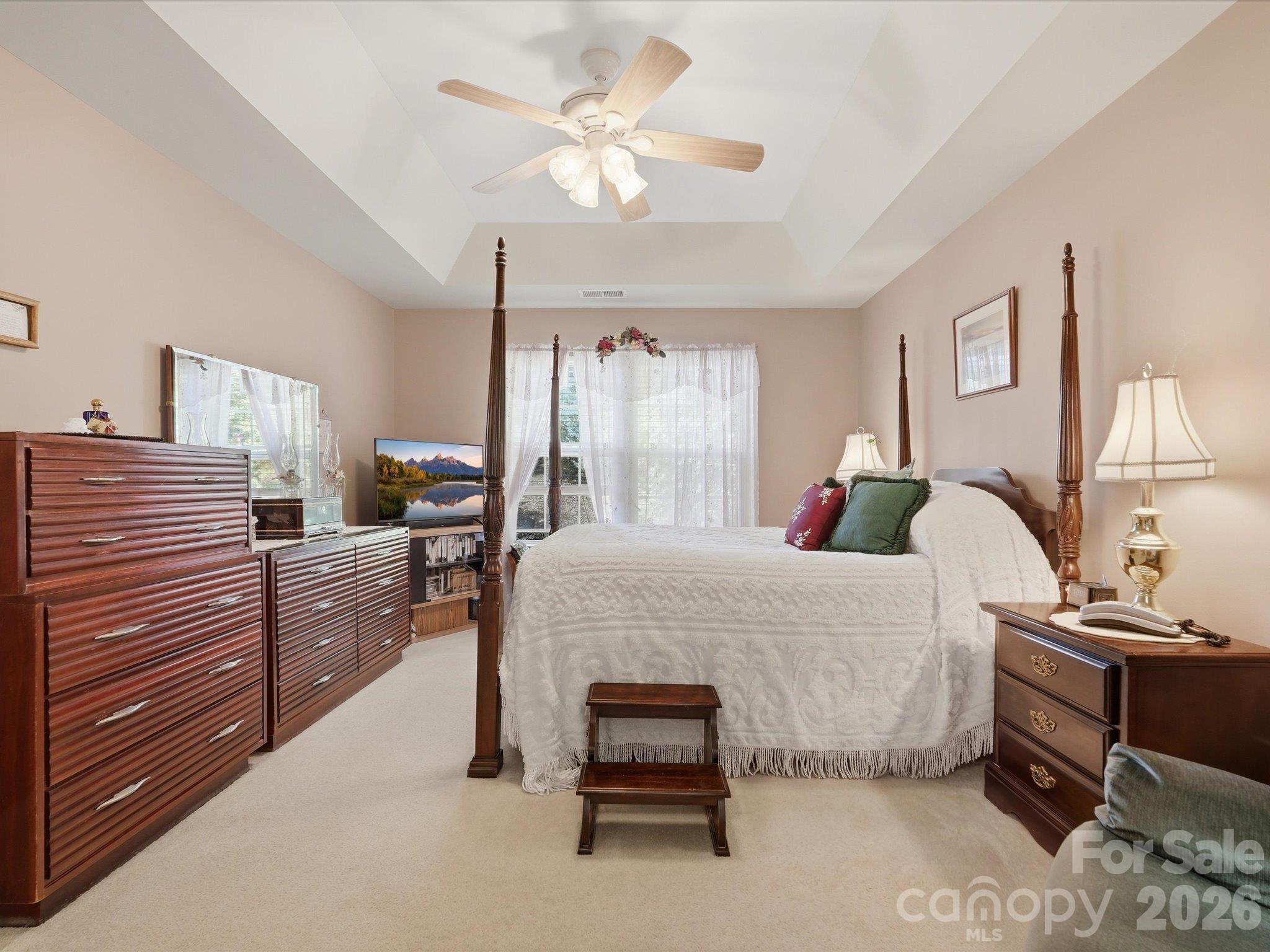 526 Kenbridge Lane Property Photo 27