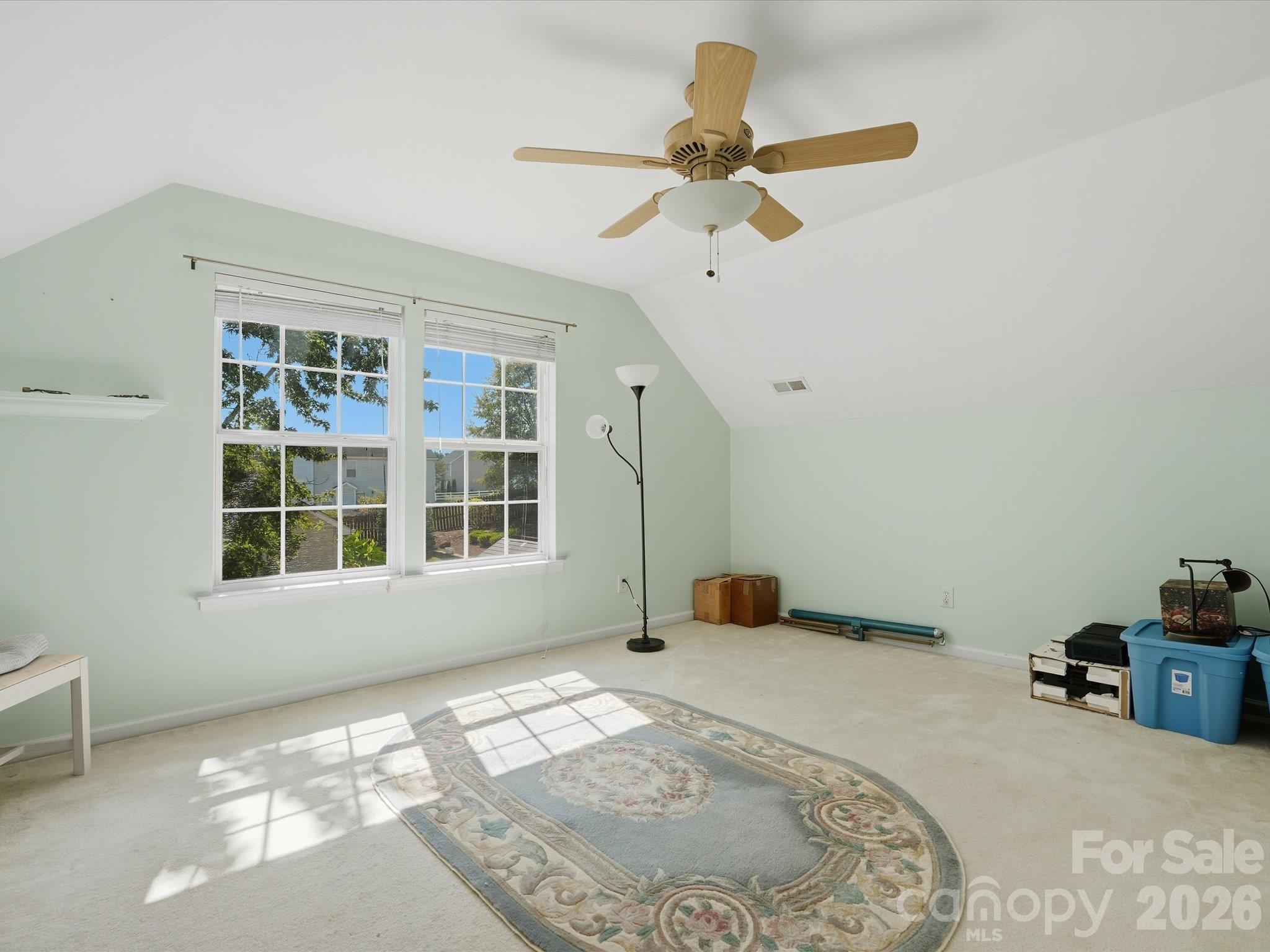 526 Kenbridge Lane Property Photo 34
