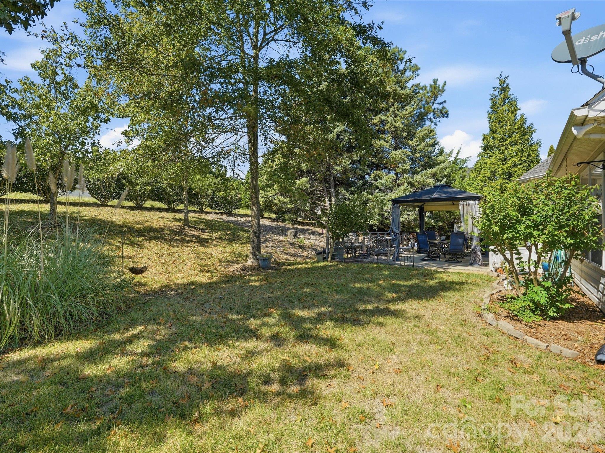526 Kenbridge Lane Property Photo 39