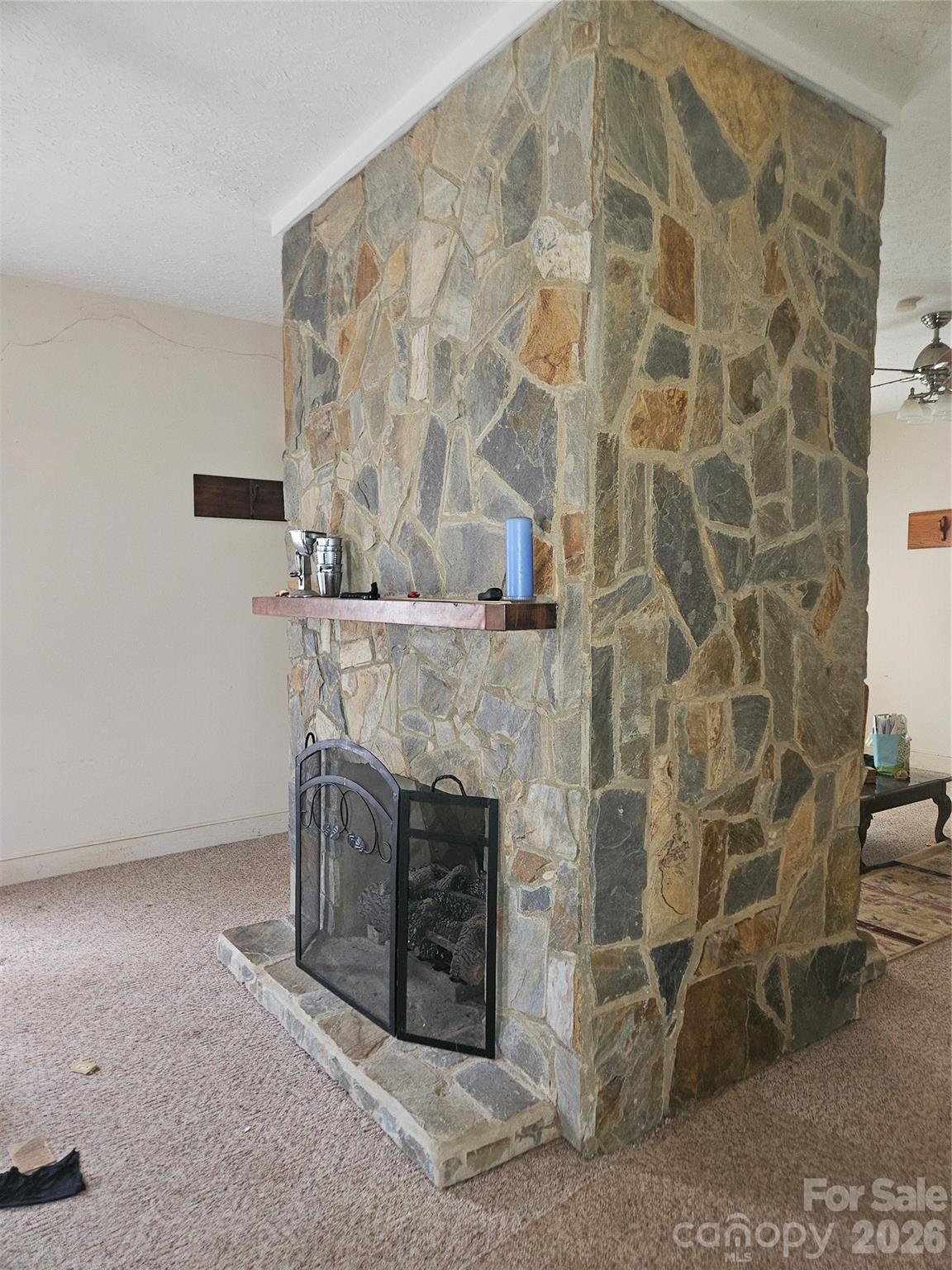 128 Brittany Lane Property Photo 5