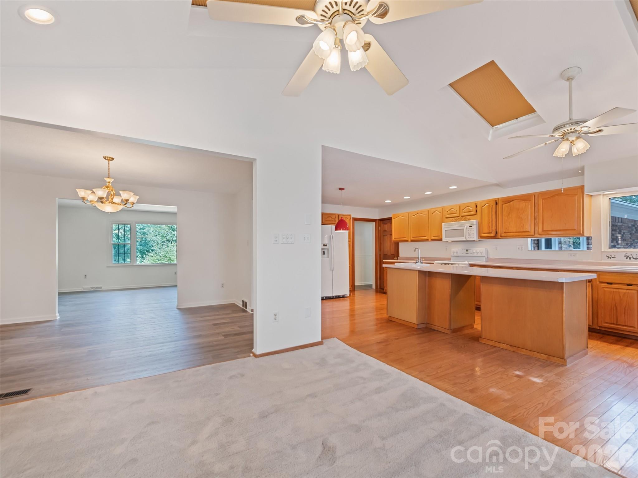 11 Crestwood Lane Property Photo 16
