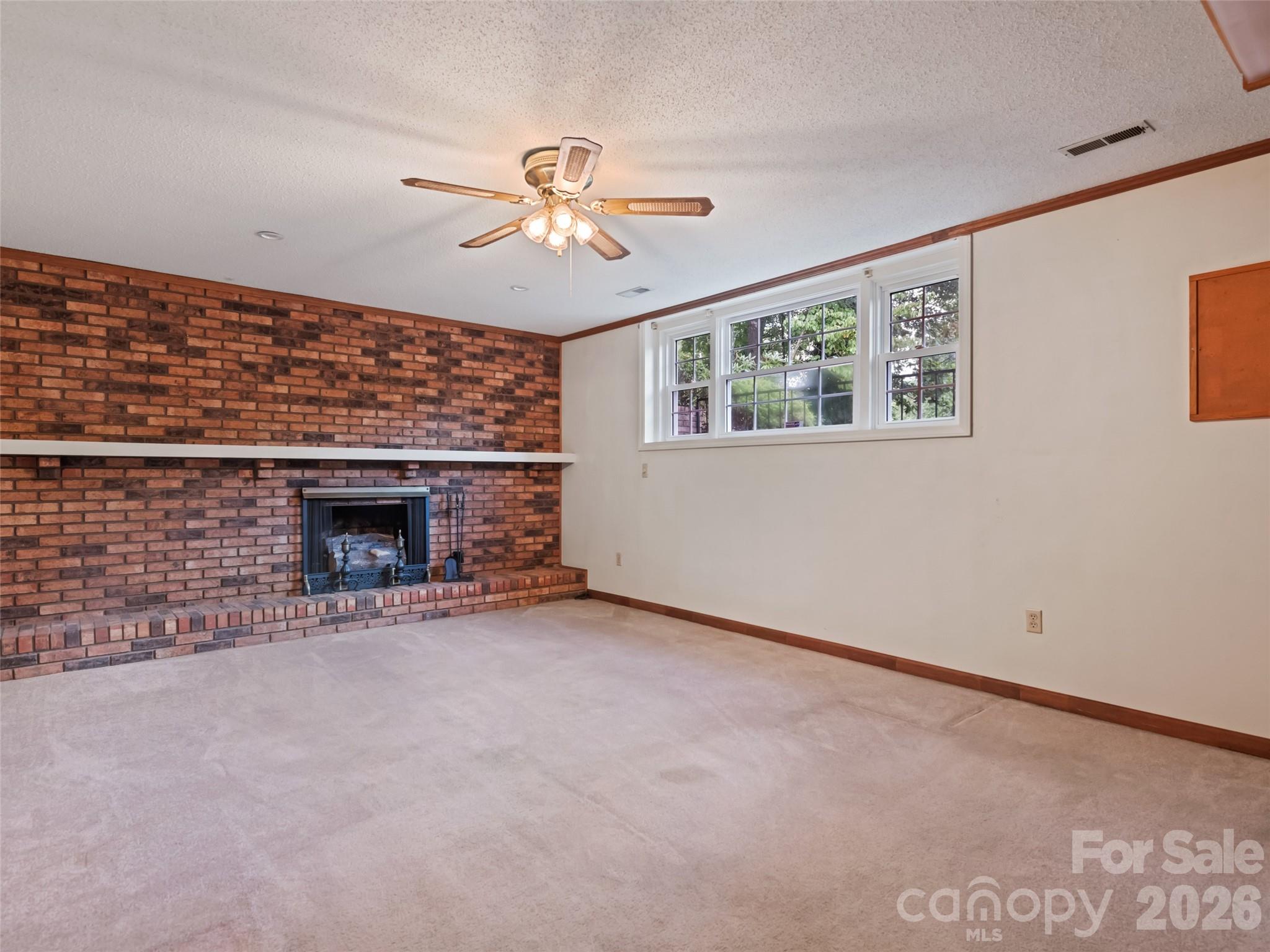11 Crestwood Lane Property Photo 32