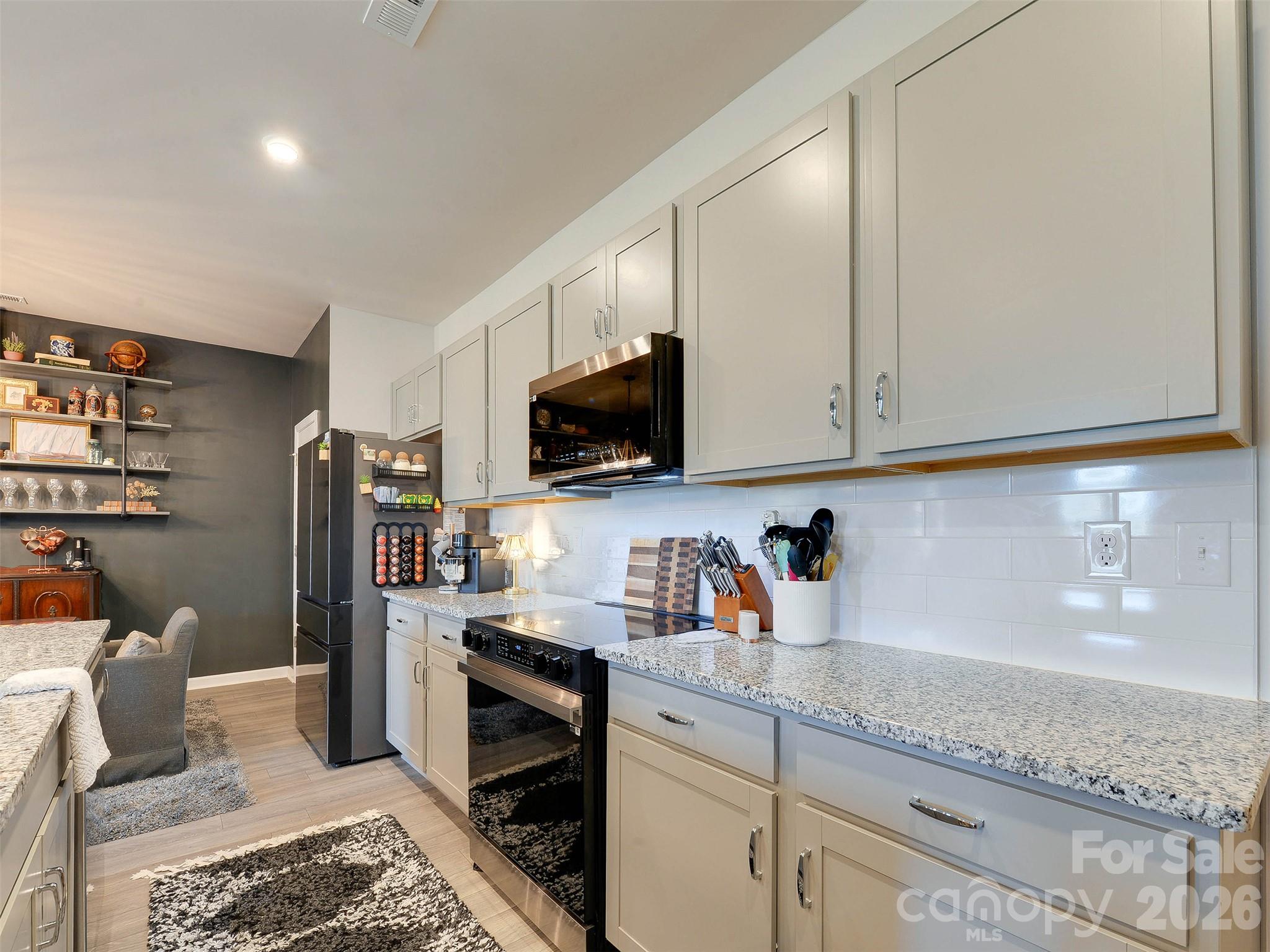 1750 Troon Drive Property Photo 11