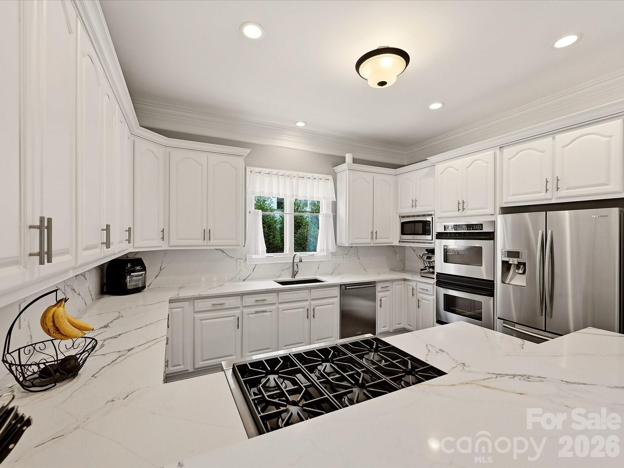 15034 Jockeys Ridge Drive Property Photo 14