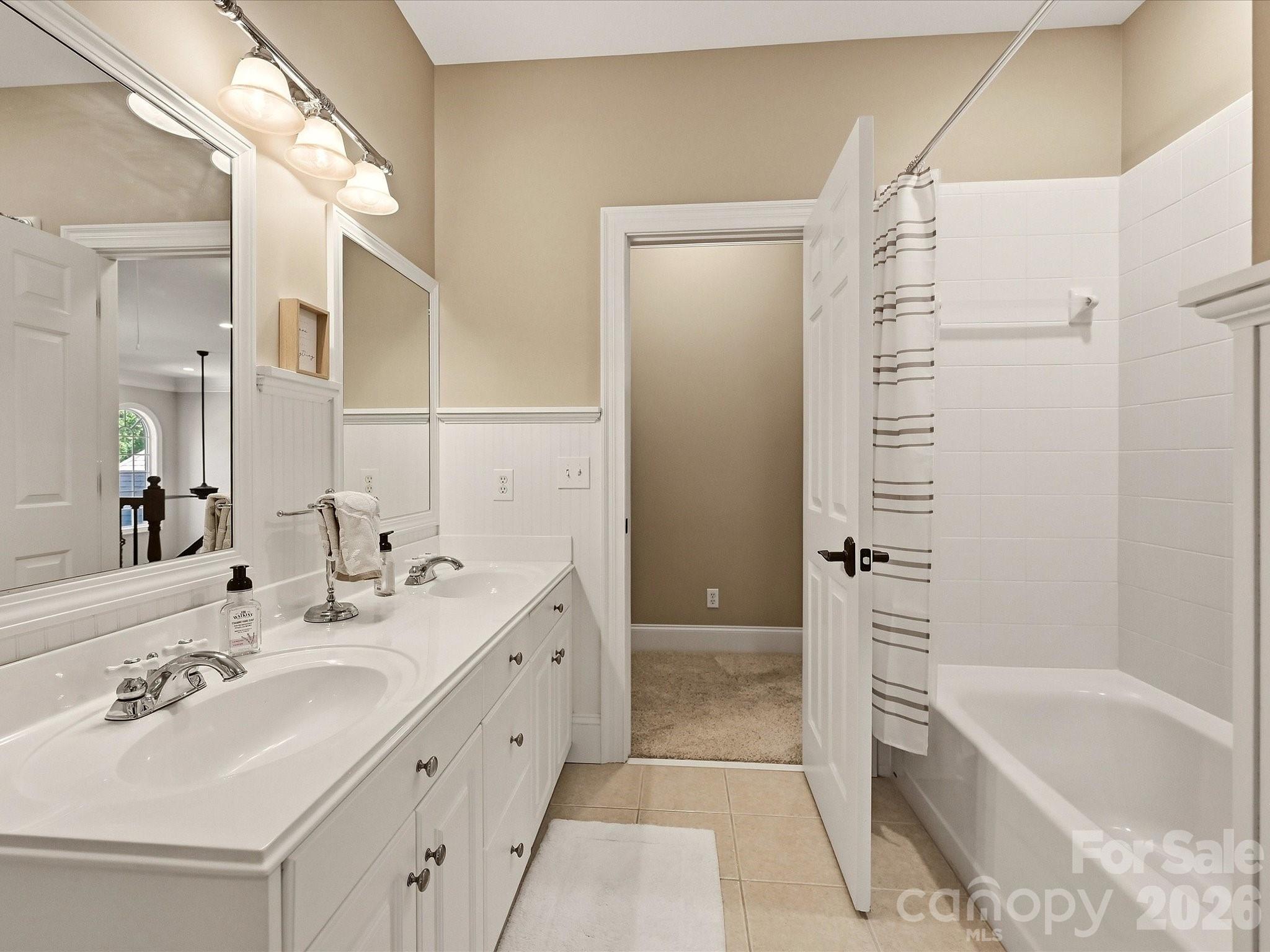 15034 Jockeys Ridge Drive Property Photo 36
