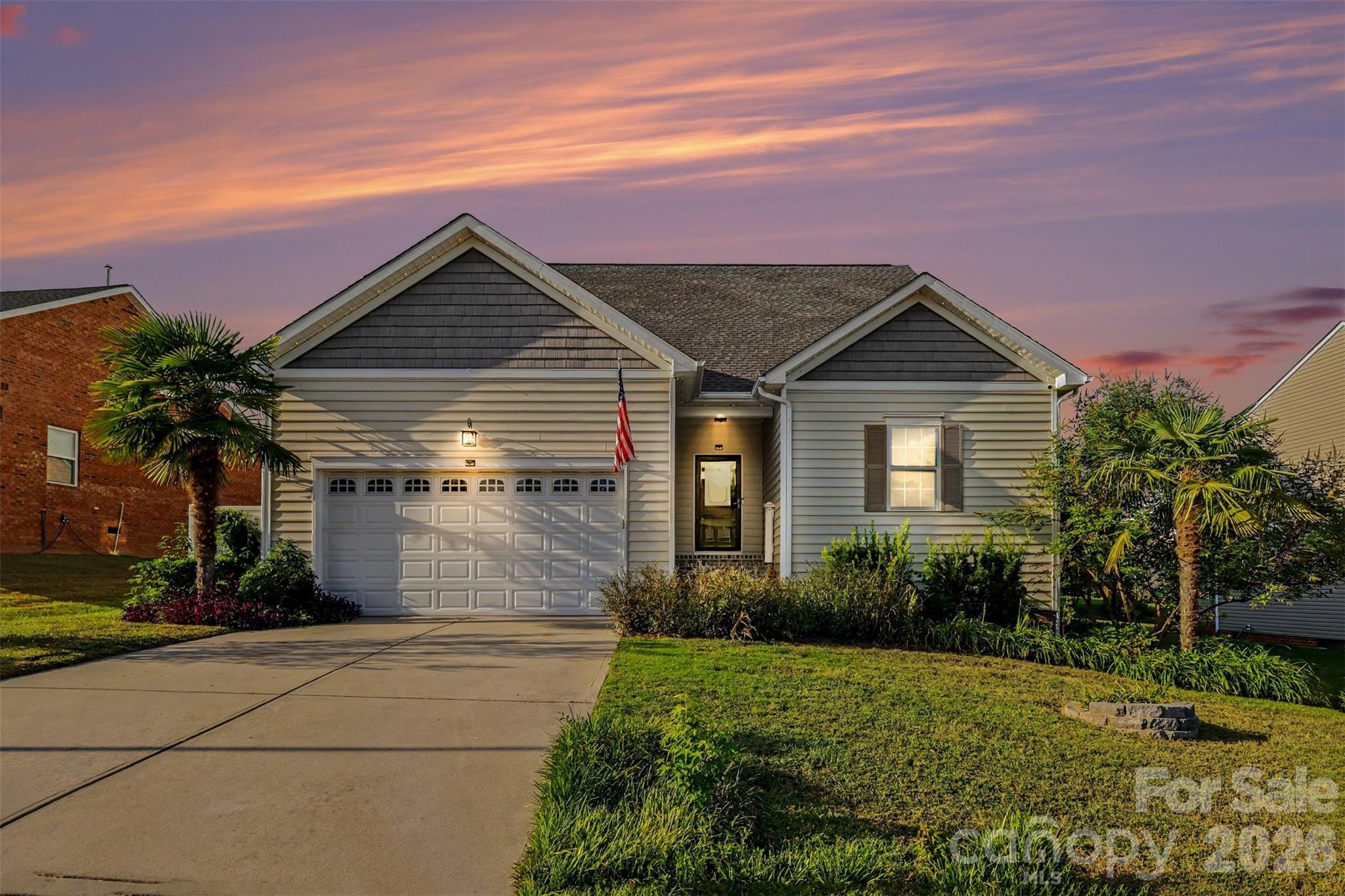 5184 Norway Lane Property Photo 1