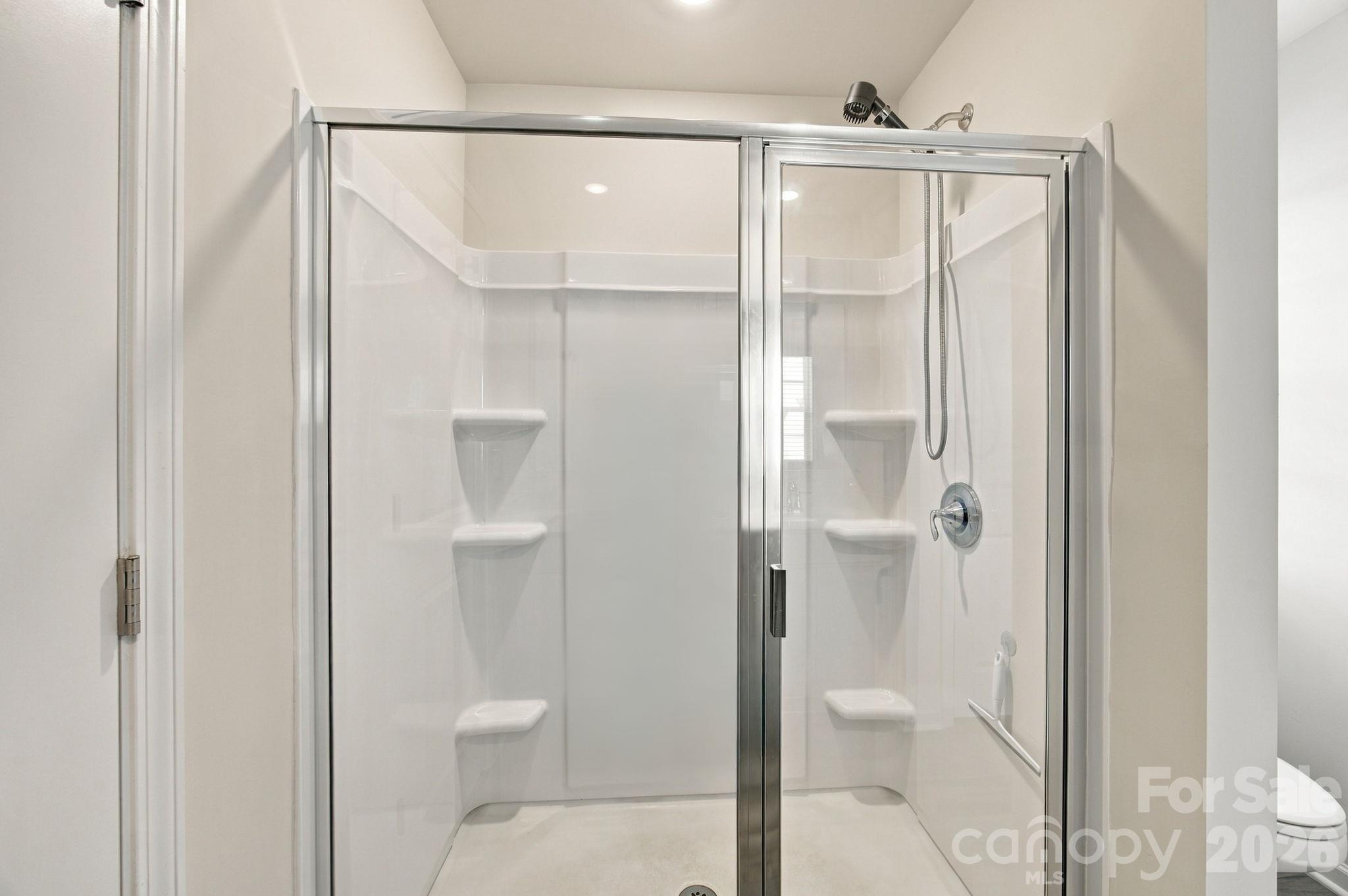 156 Hanging Rock Trail Property Photo 7