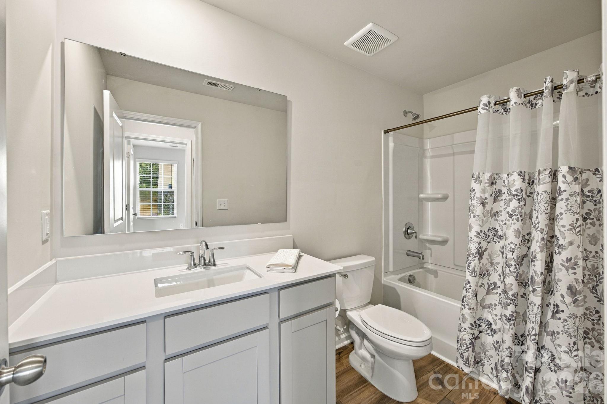 156 Hanging Rock Trail Property Photo 24