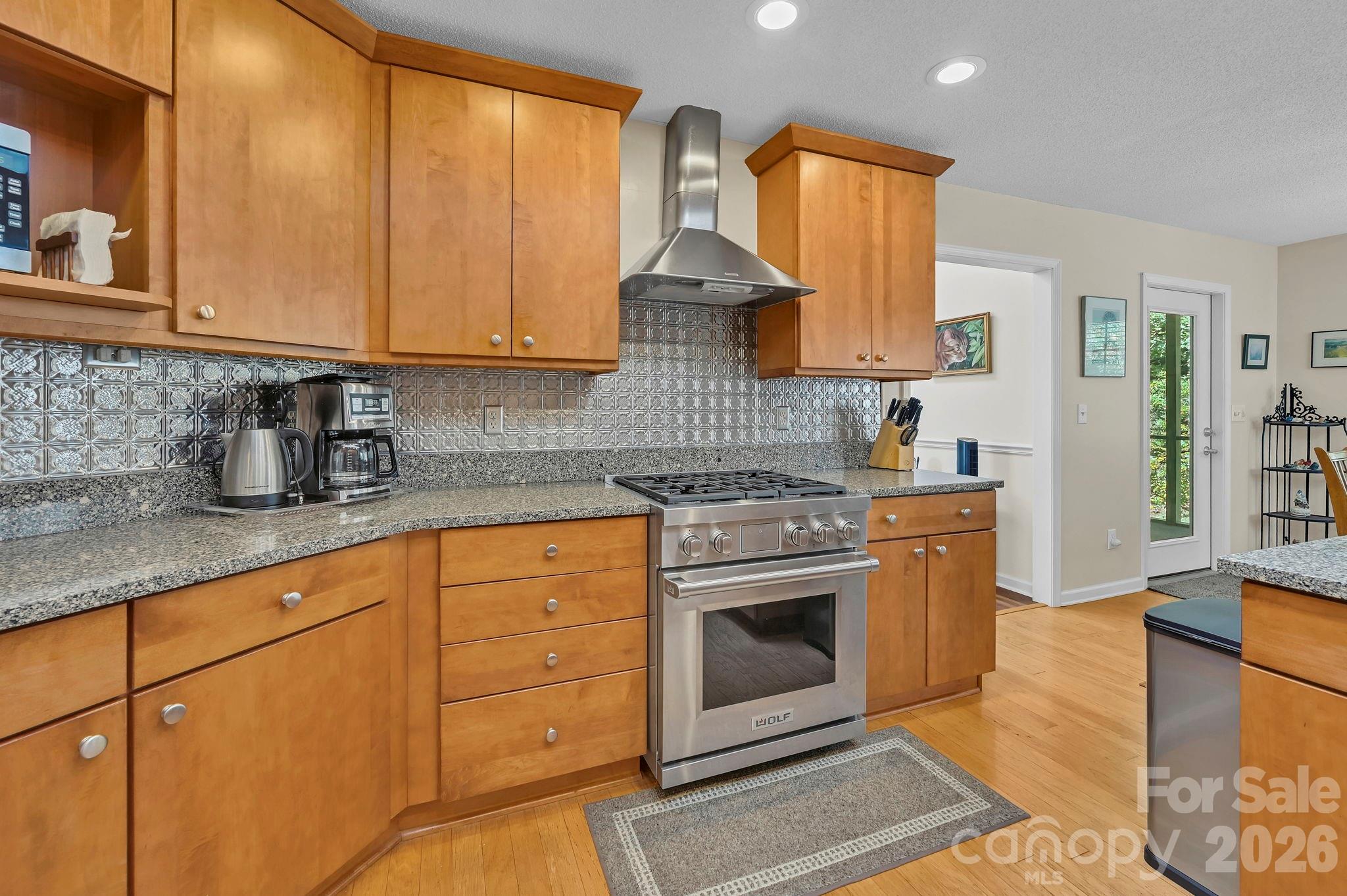 4311 Cove Loop Road Property Photo 16