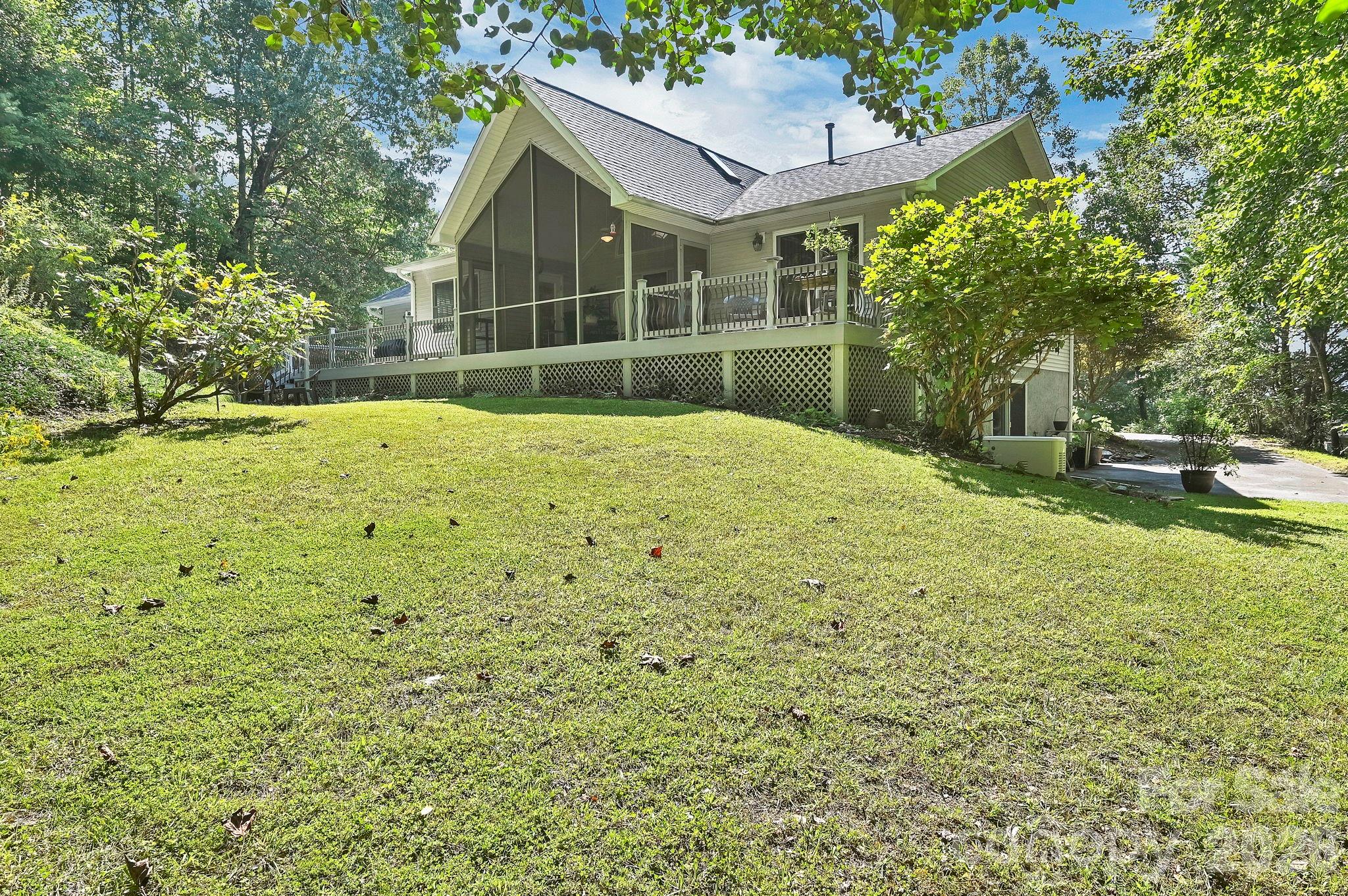 4311 Cove Loop Road Property Photo 41