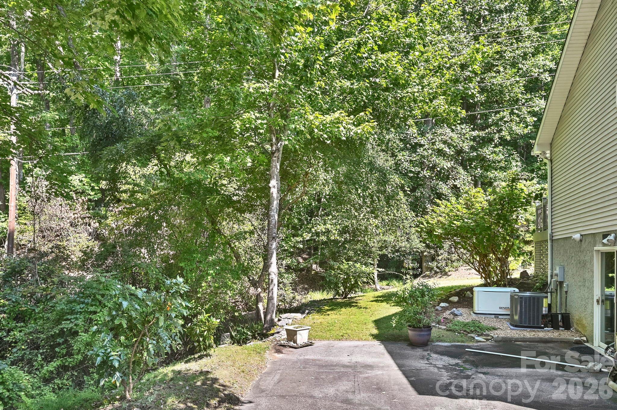 4311 Cove Loop Road Property Photo 42