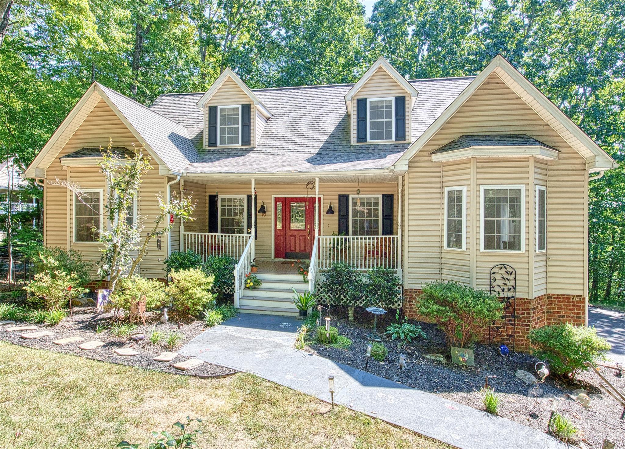 28 Gentlewood Trail Property Photo 1