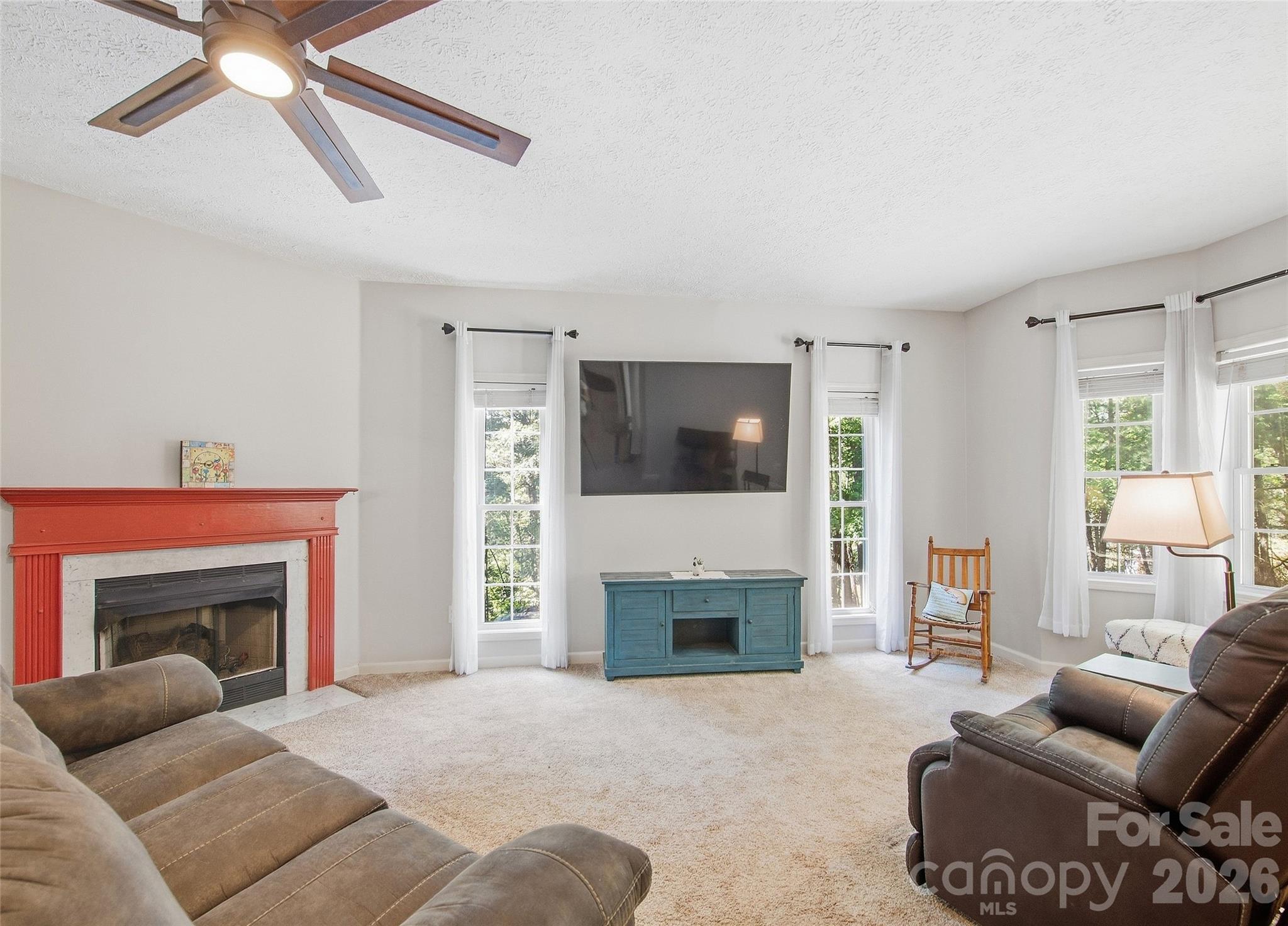 28 Gentlewood Trail Property Photo 10