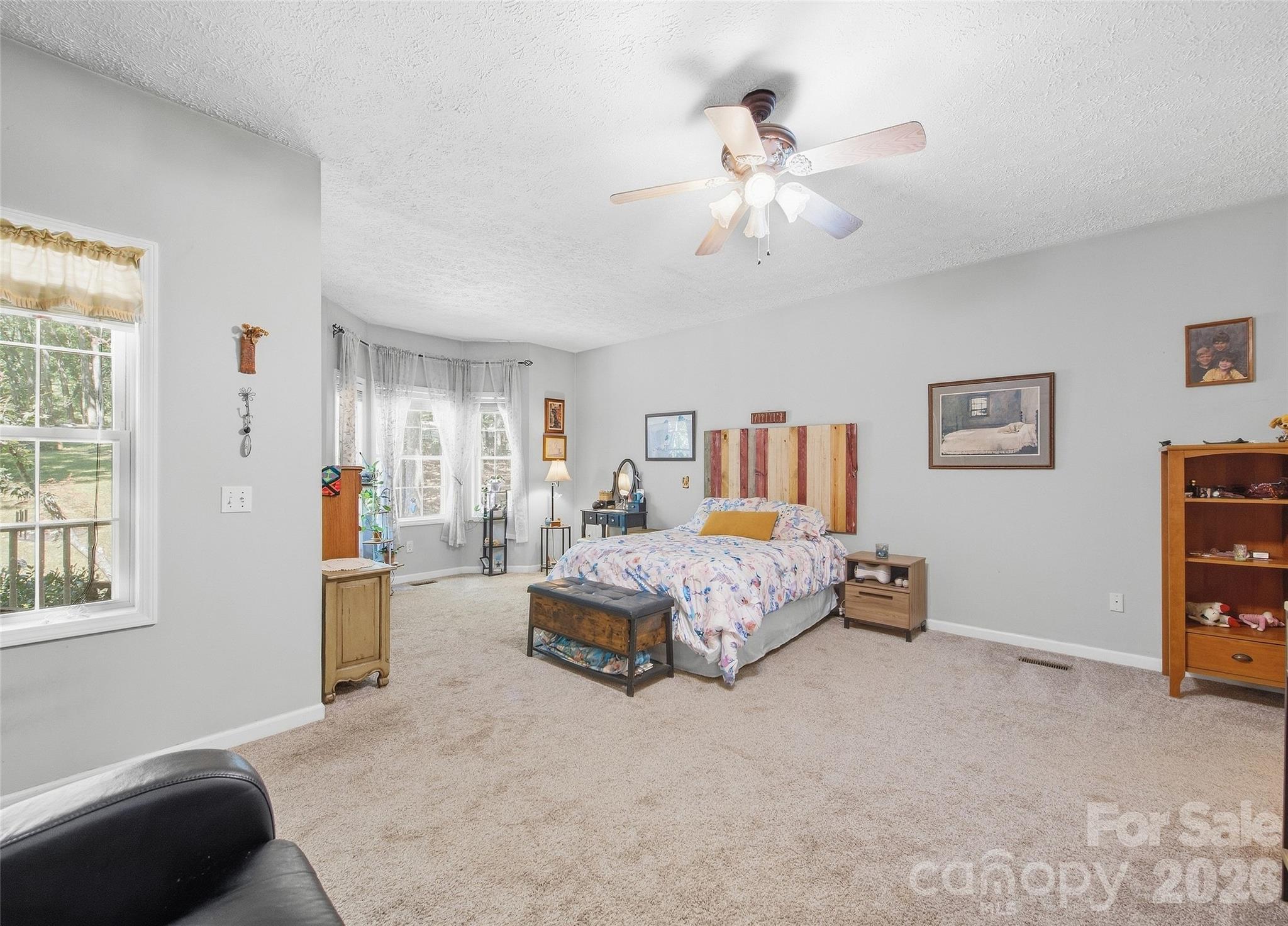 28 Gentlewood Trail Property Photo 21