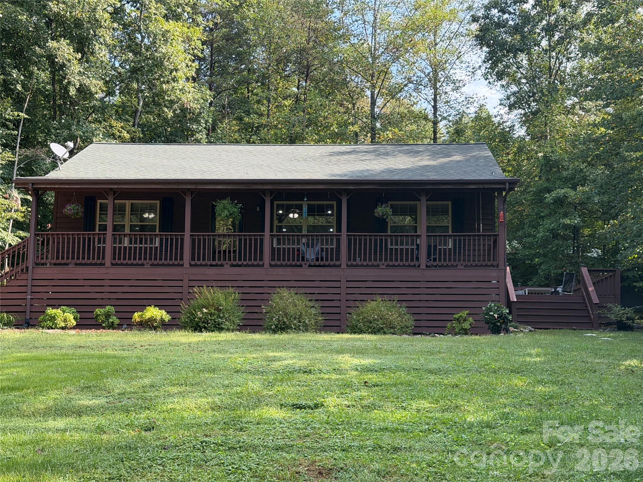 411 Cabin Cove Lane Property Photo 1