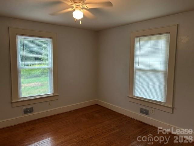 5501 Tryon Street Property Photo 10