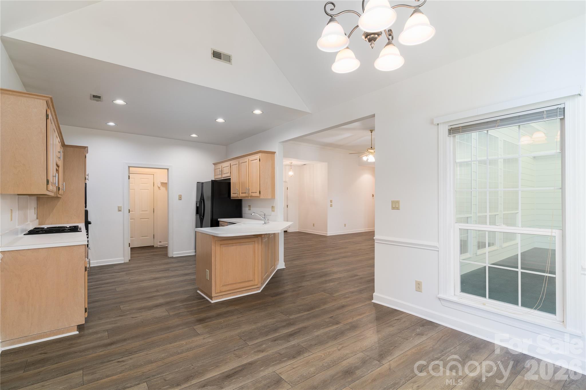 12513 Moores Mill Road Property Photo 11