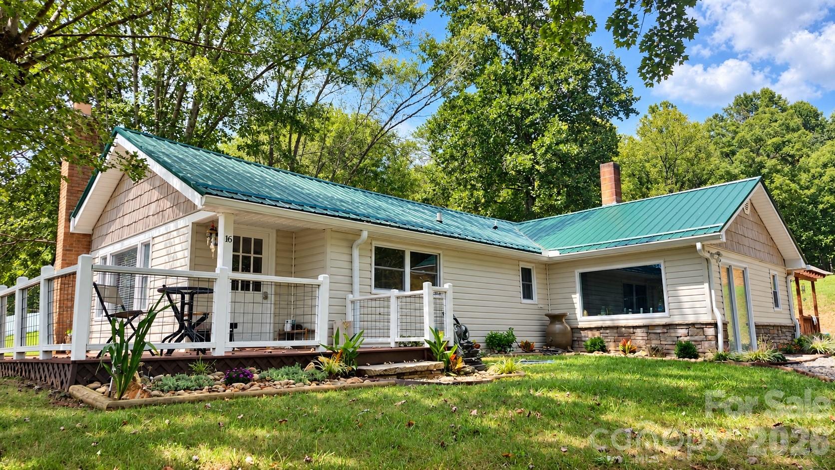 16 Warren Creek Road Property Photo 1