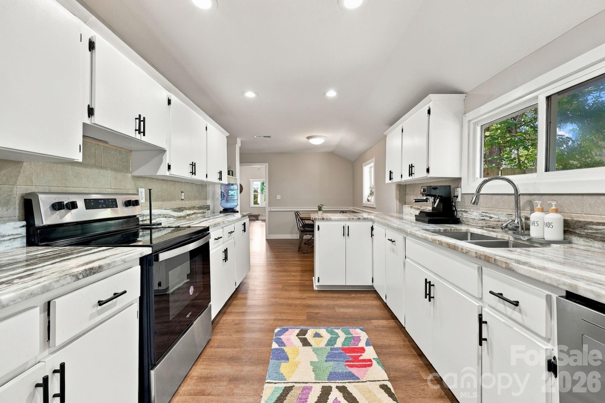 16 Warren Creek Road Property Photo 11