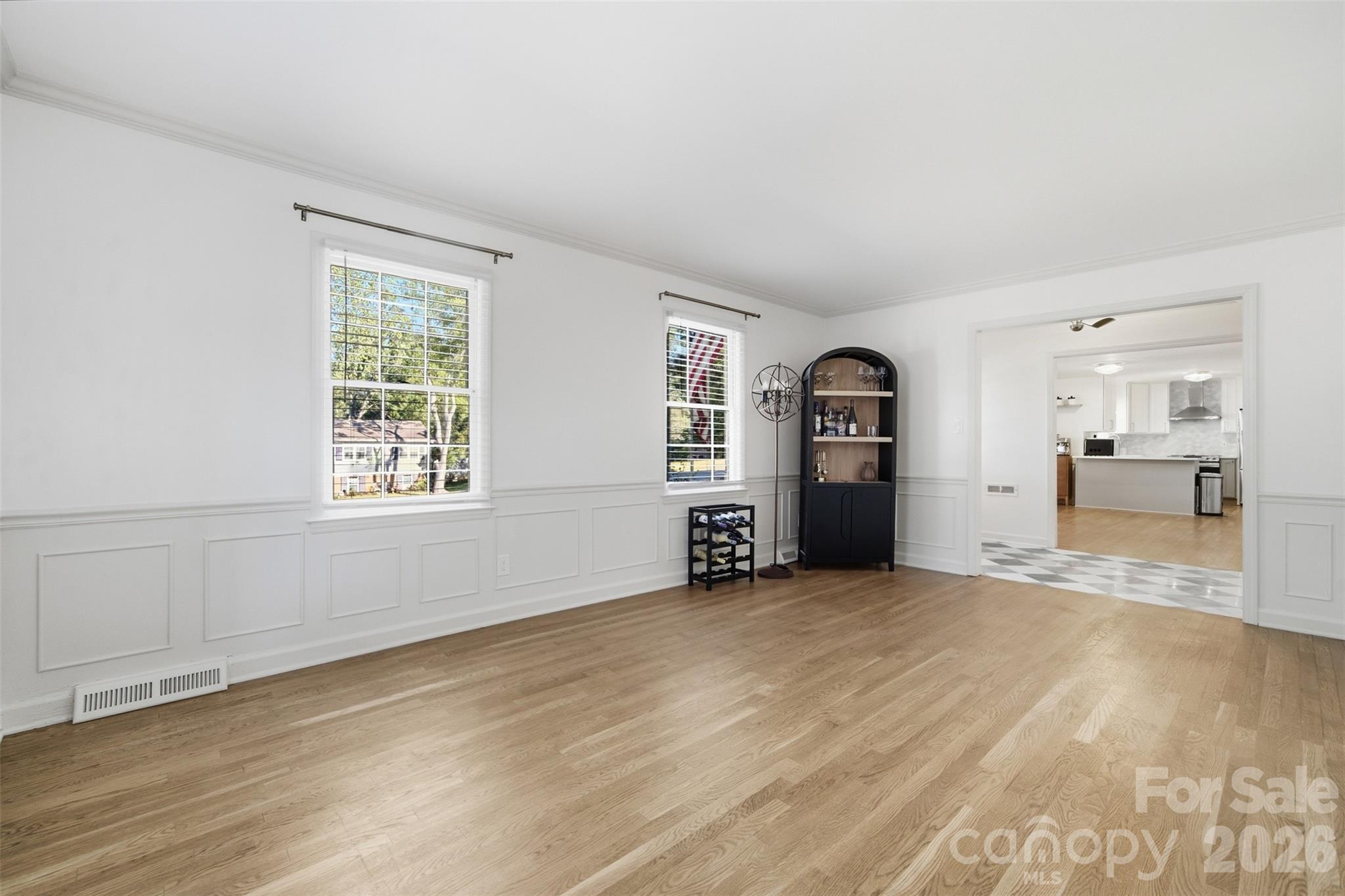 7431 Folger Drive Property Photo 7