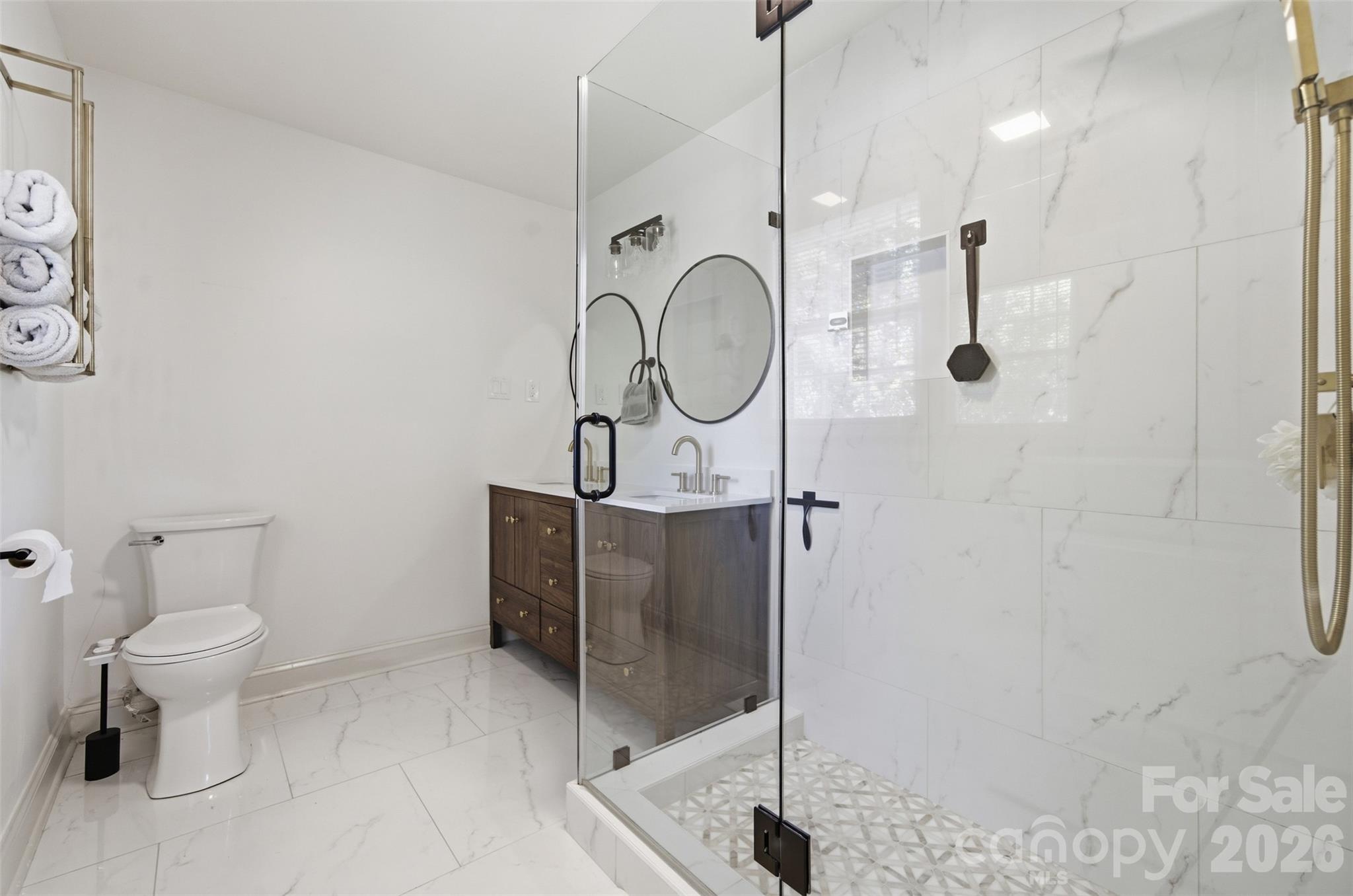 7431 Folger Drive Property Photo 13
