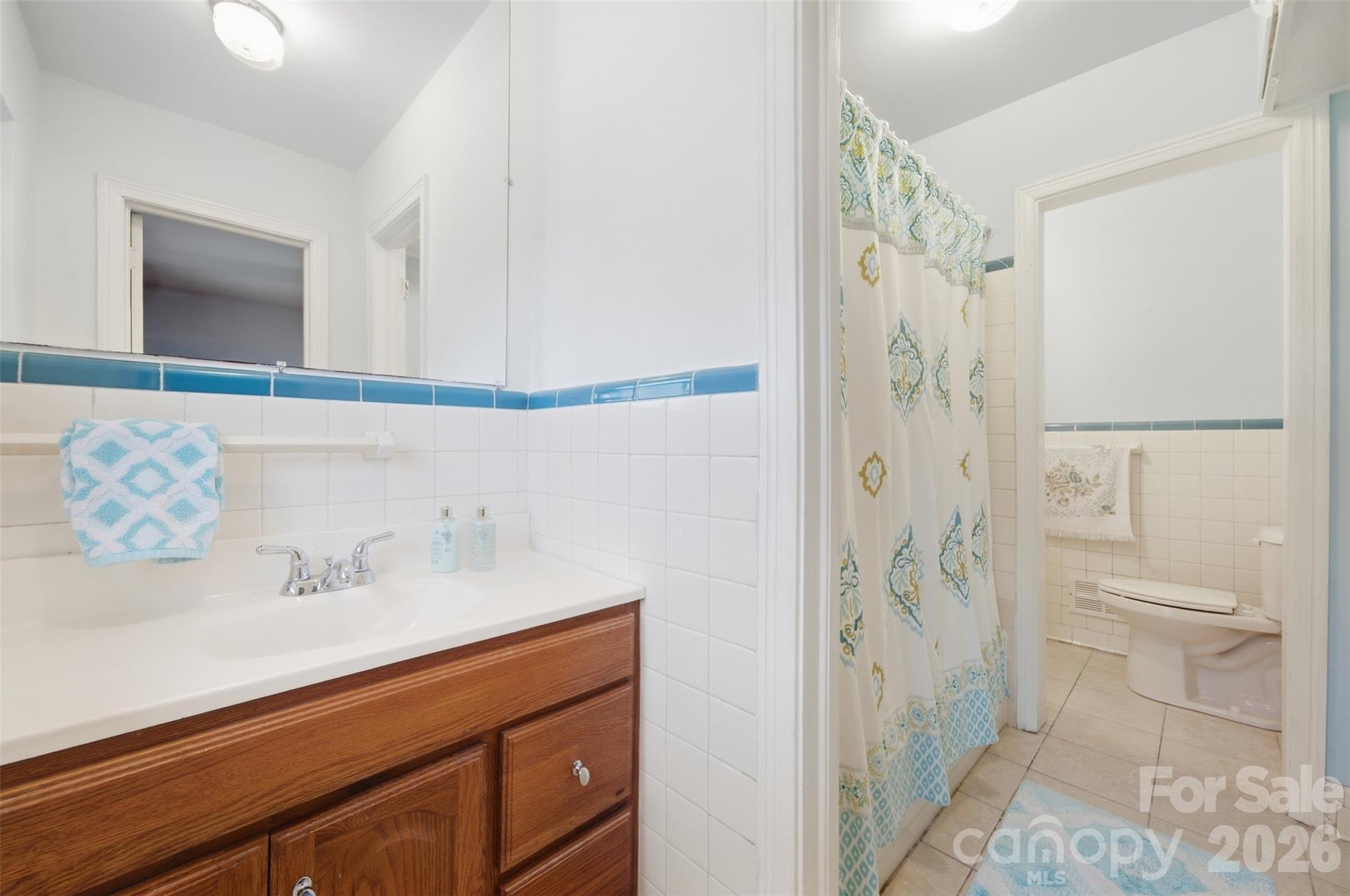 914 Springdale Lane Property Photo 16