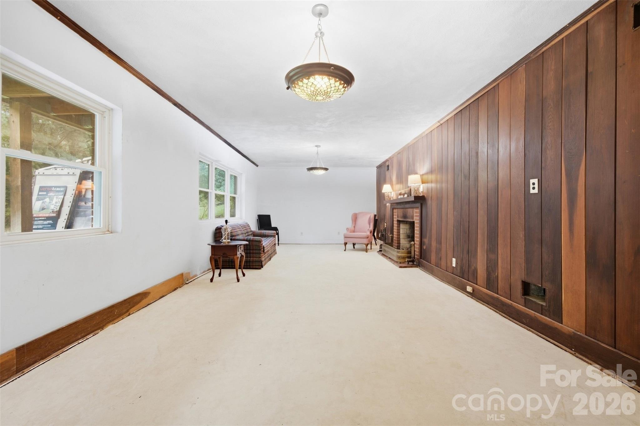 914 Springdale Lane Property Photo 19