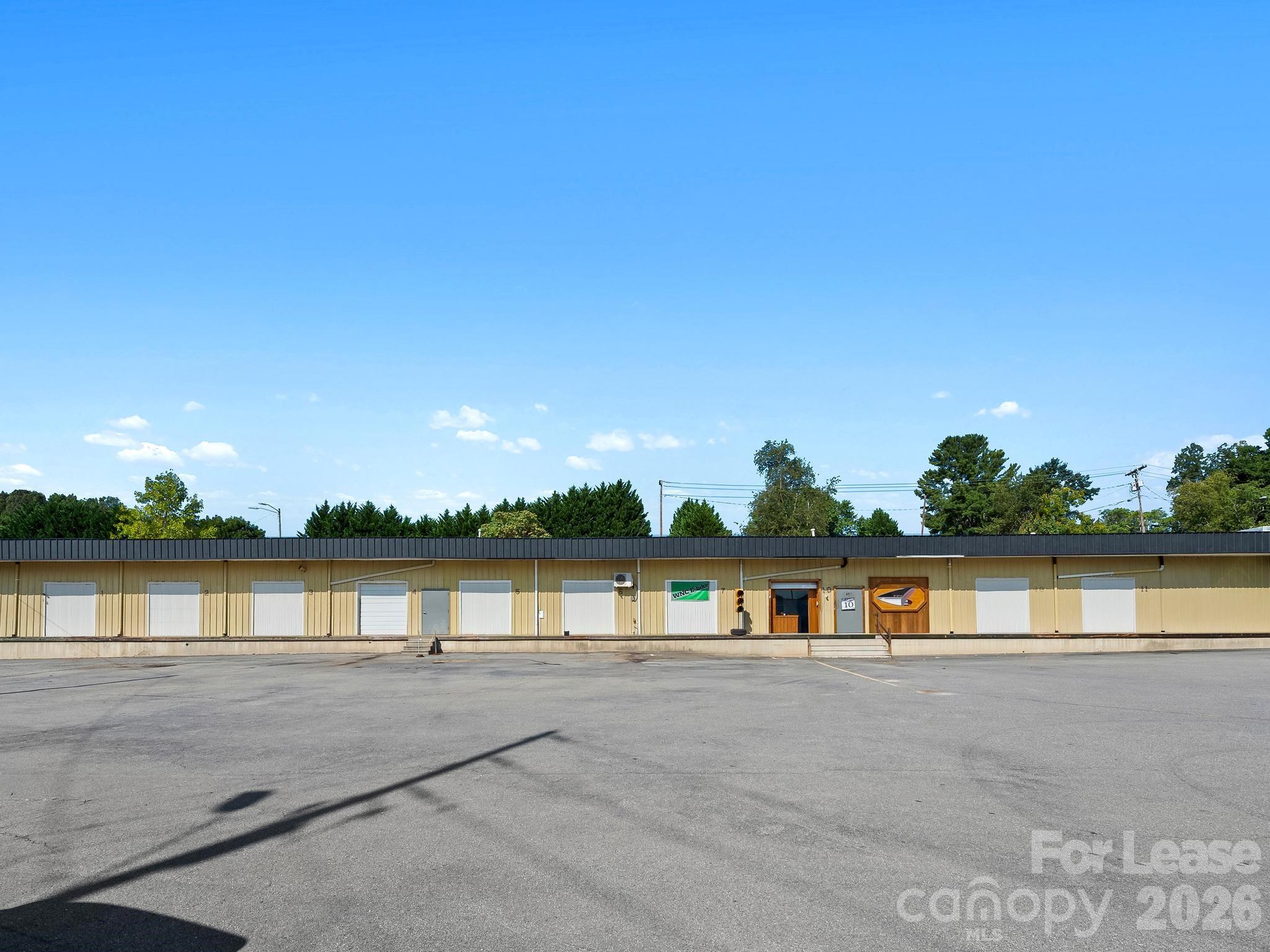 1100 W Chapel Road 10 Property Photo 1