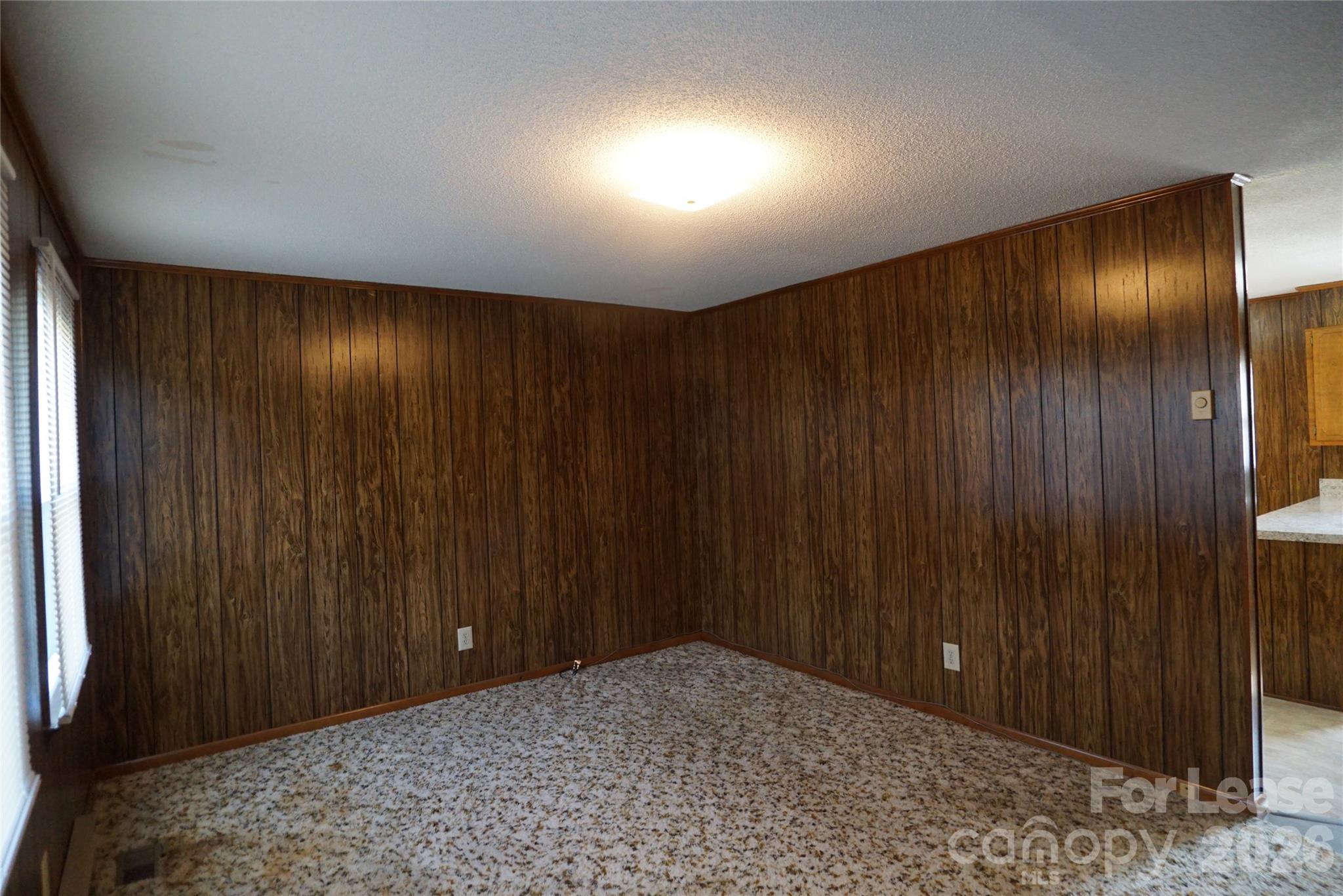 4072 Beach Road Property Photo 2