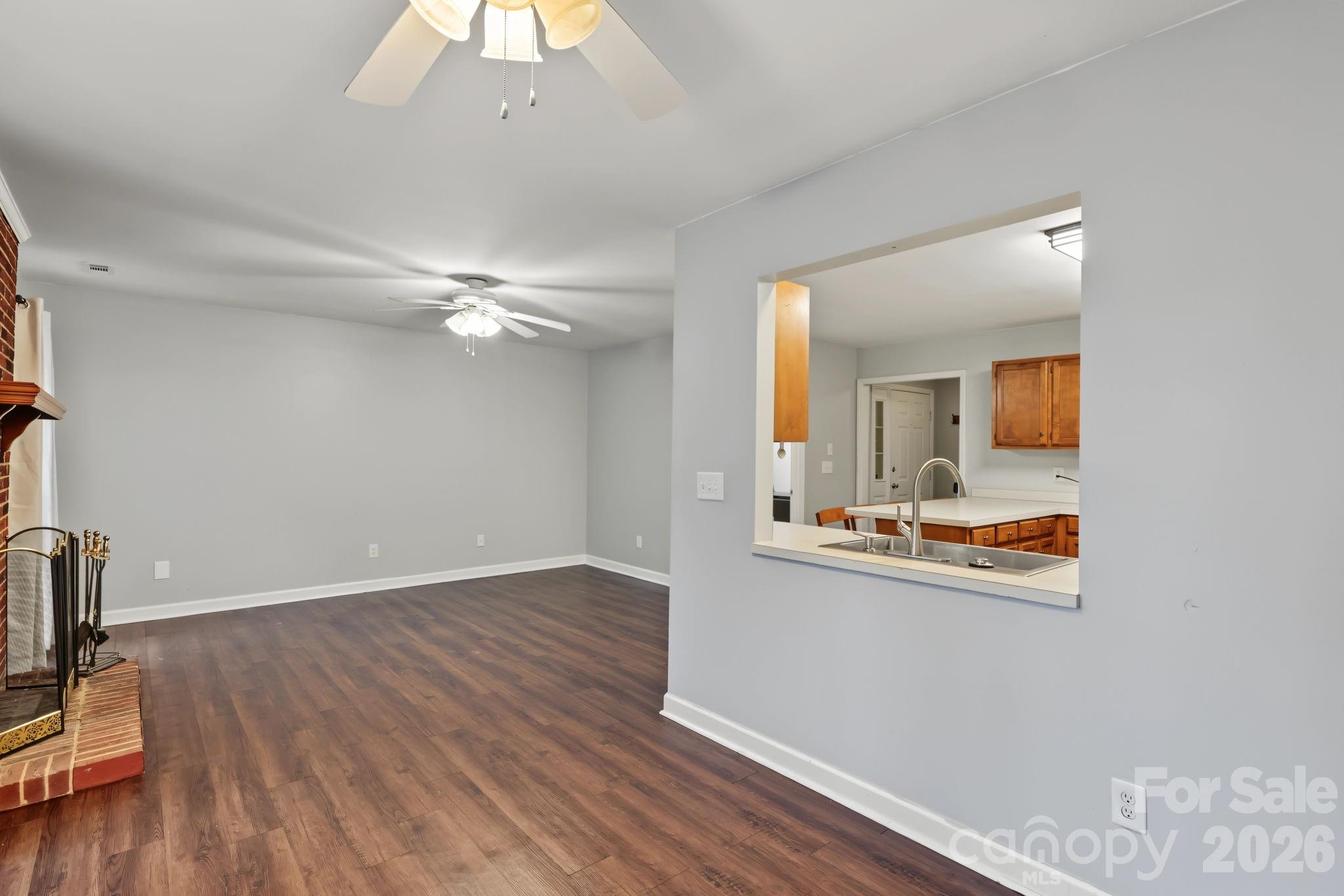 13820 Portpatrick Lane 221 Property Photo 14