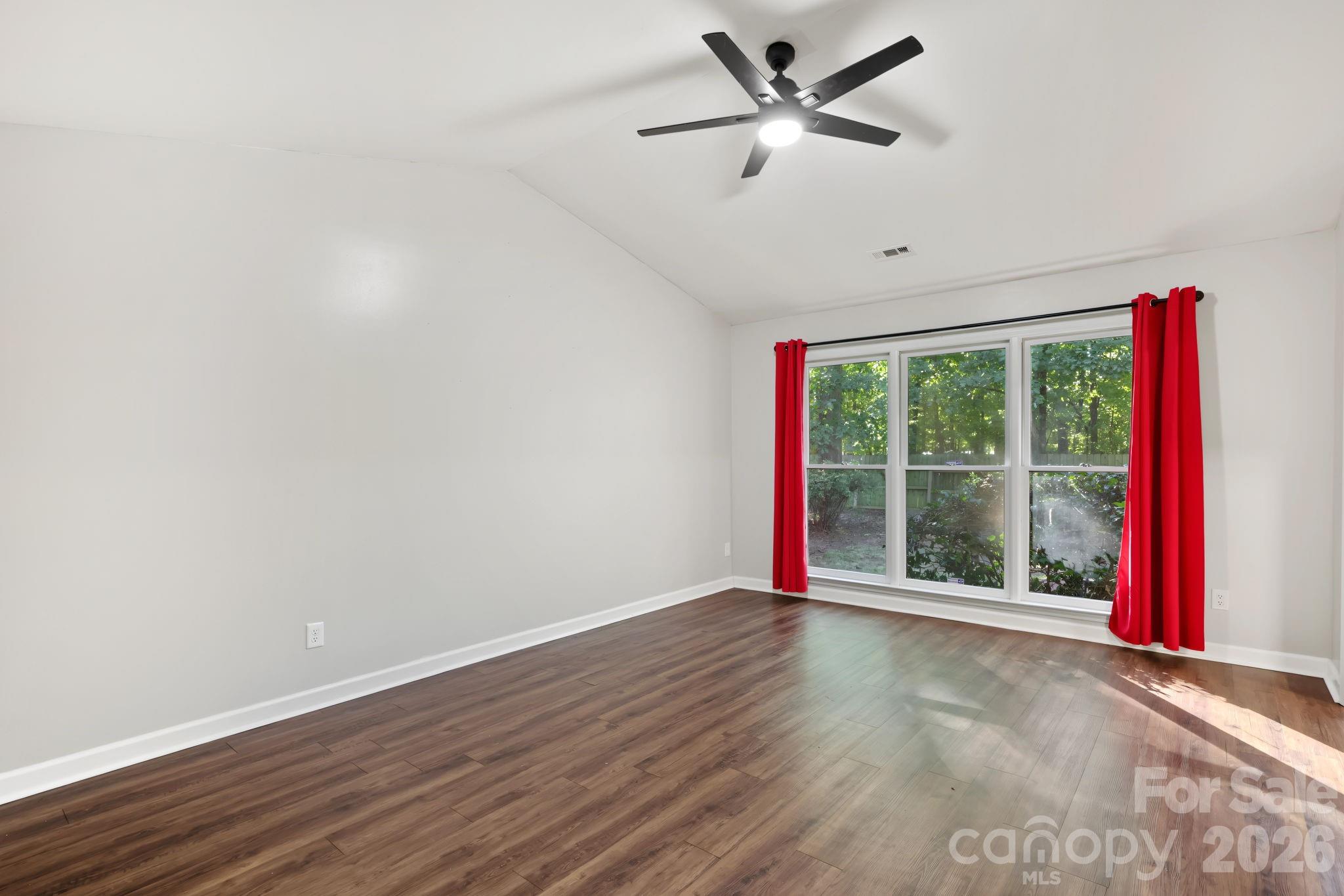 13820 Portpatrick Lane 221 Property Photo 17