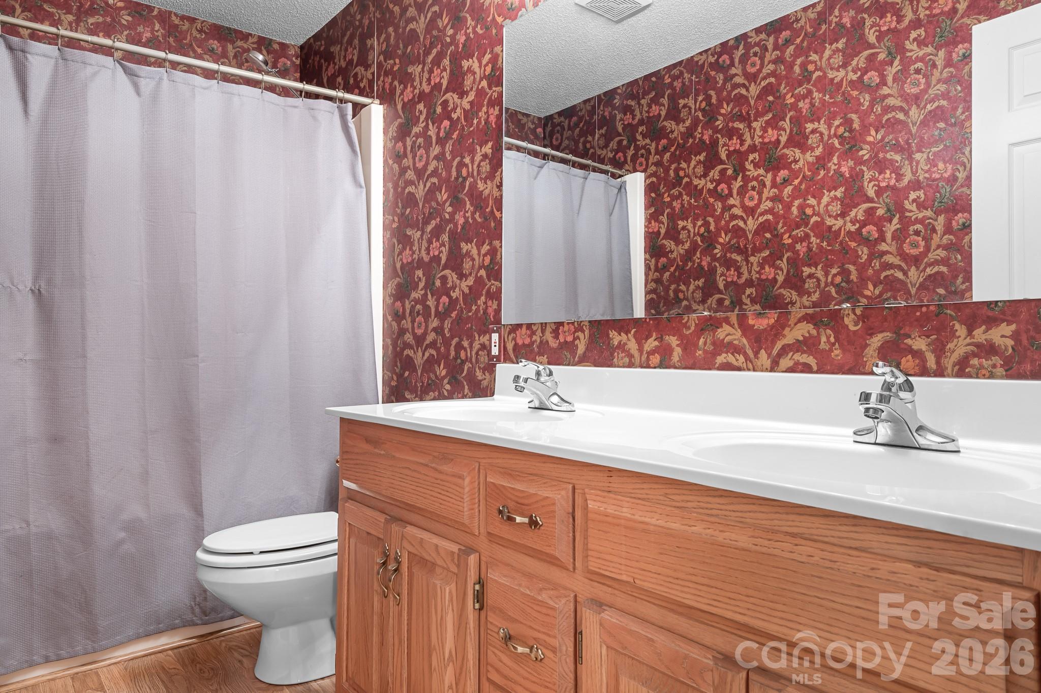 665 Millswood Drive Property Photo 23