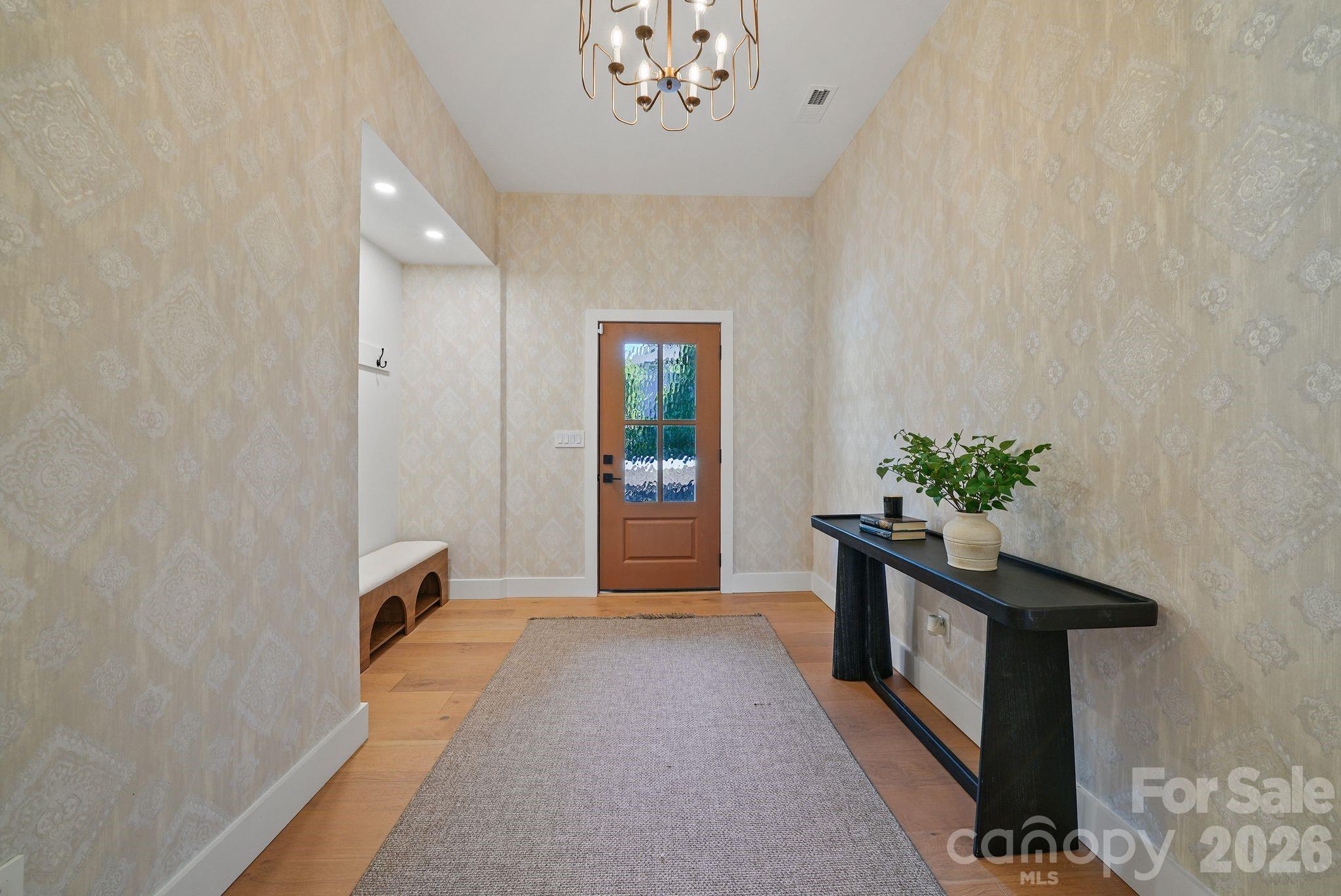 419 Clay Street Property Photo 3