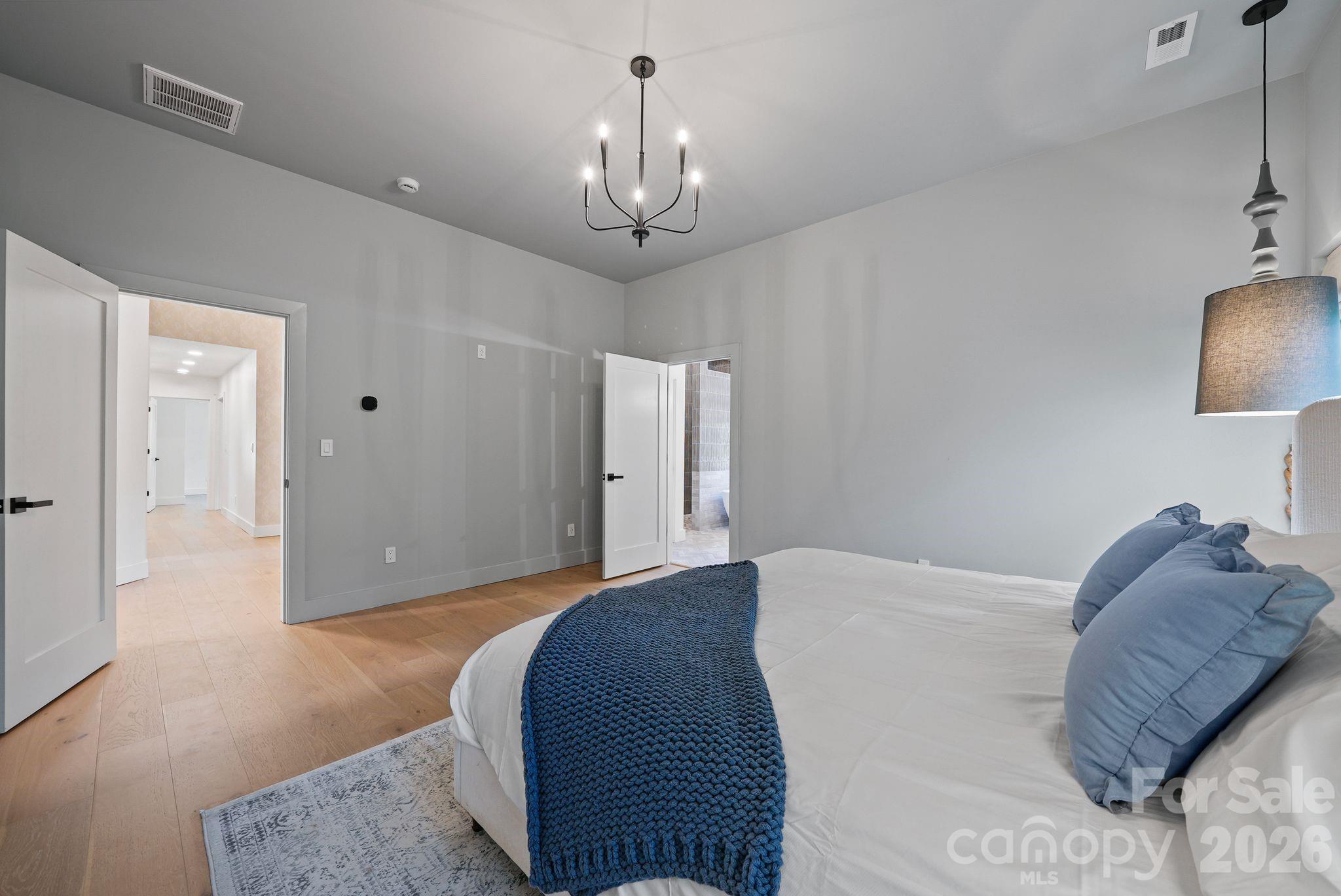 419 Clay Street Property Photo 15