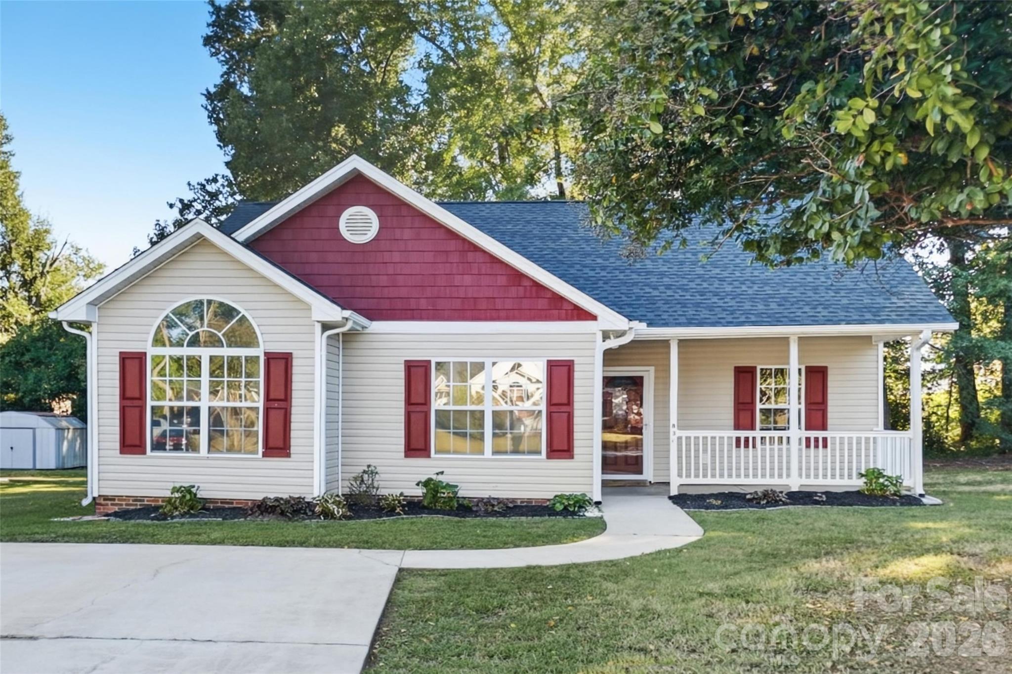834 Horseman Drive Property Photo 1