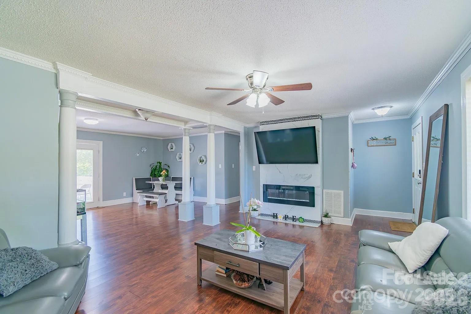 4427529 Property Photo 6