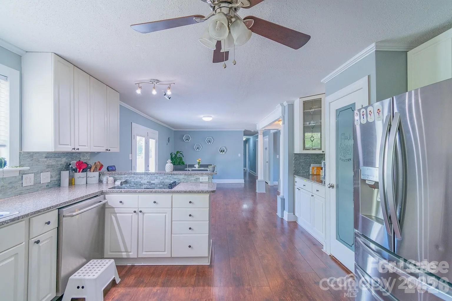 4427529 Property Photo 23