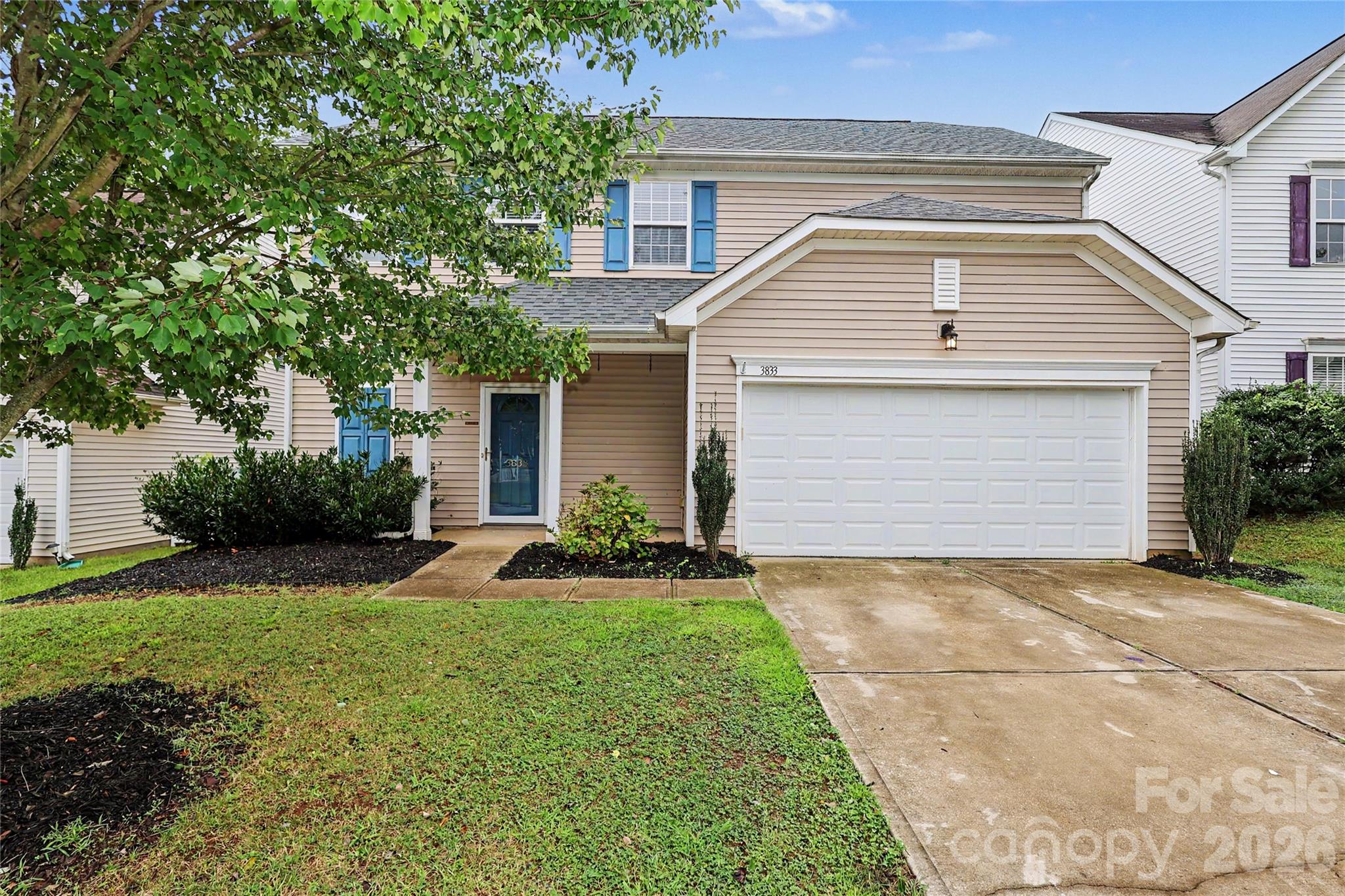 3833 Catawba Creek Drive Property Photo 1