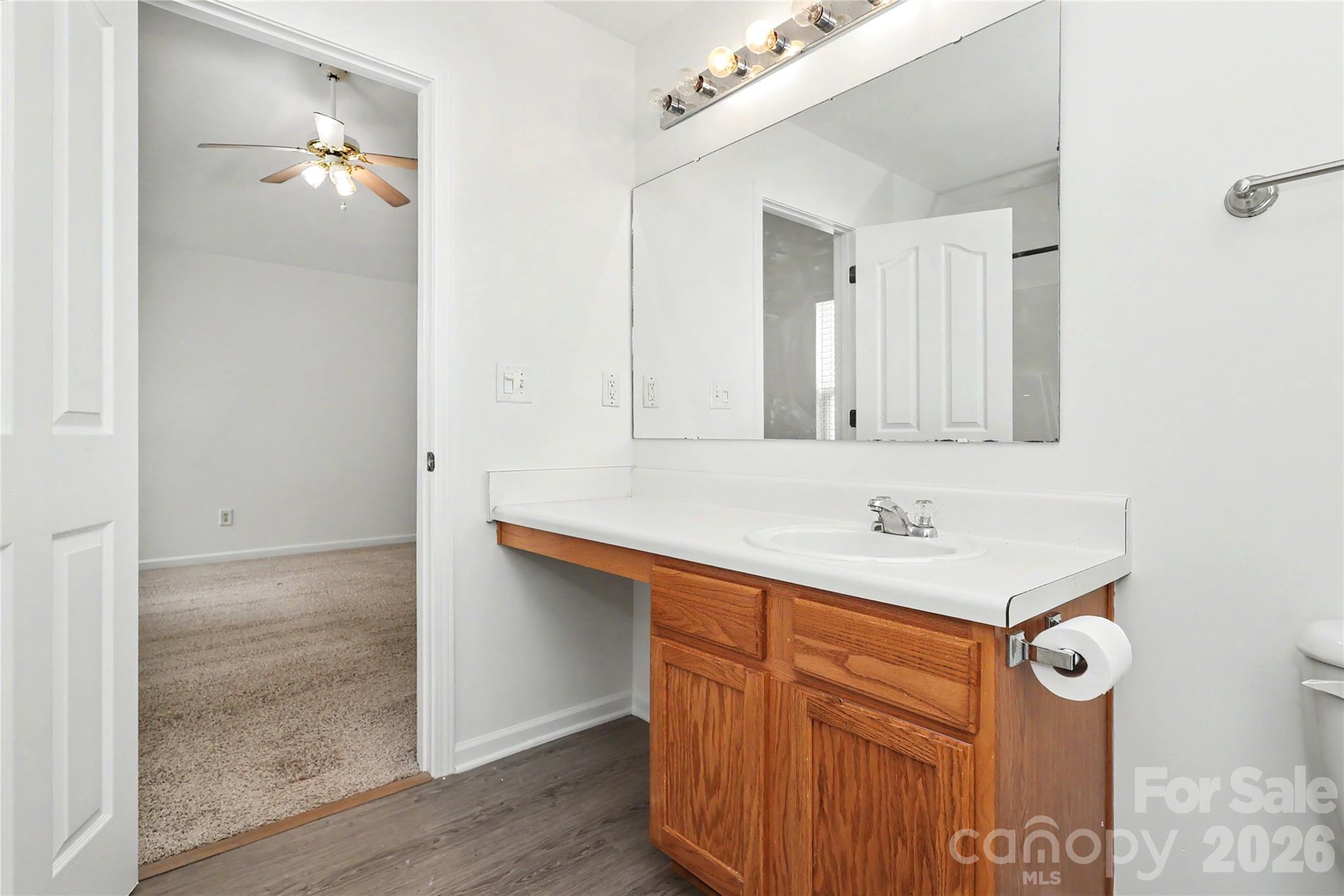 3833 Catawba Creek Drive Property Photo 22