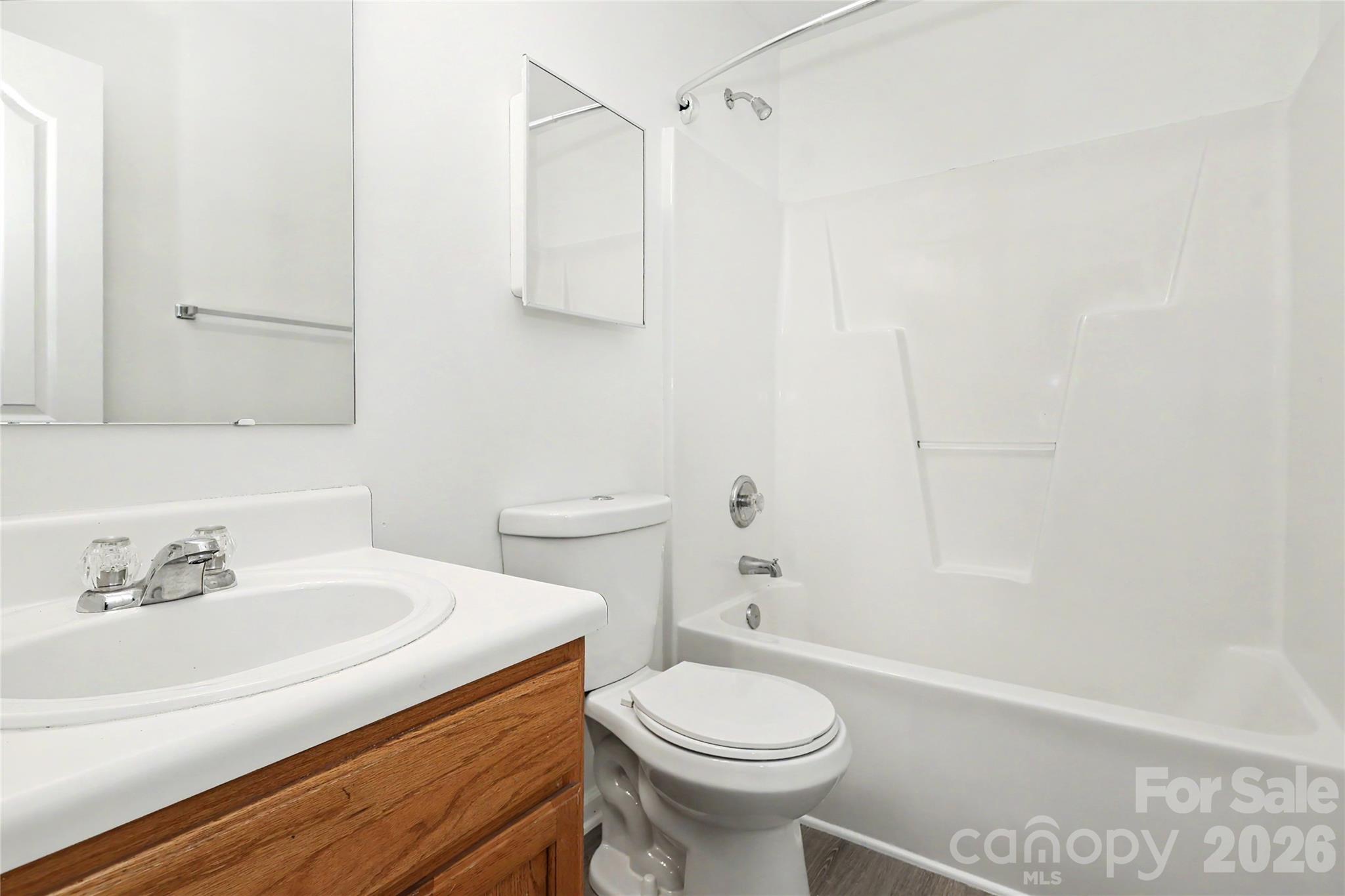 3833 Catawba Creek Drive Property Photo 31