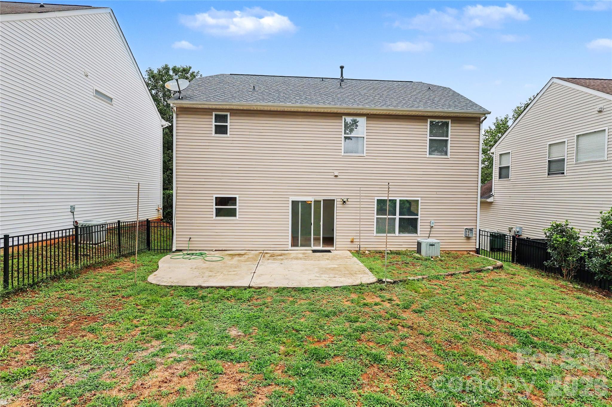 3833 Catawba Creek Drive Property Photo 35