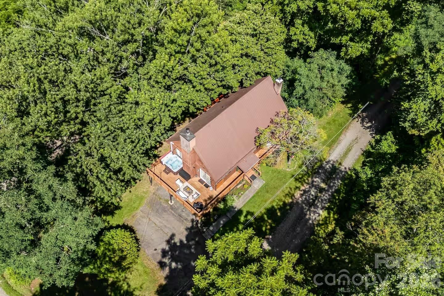 193 Shadow Lane Property Photo 3
