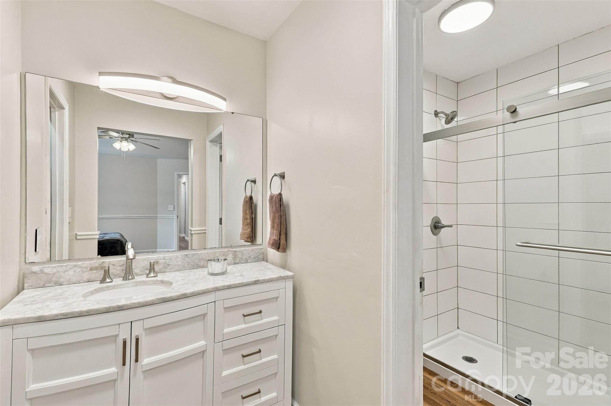 3000 Faircroft Way Property Photo 15