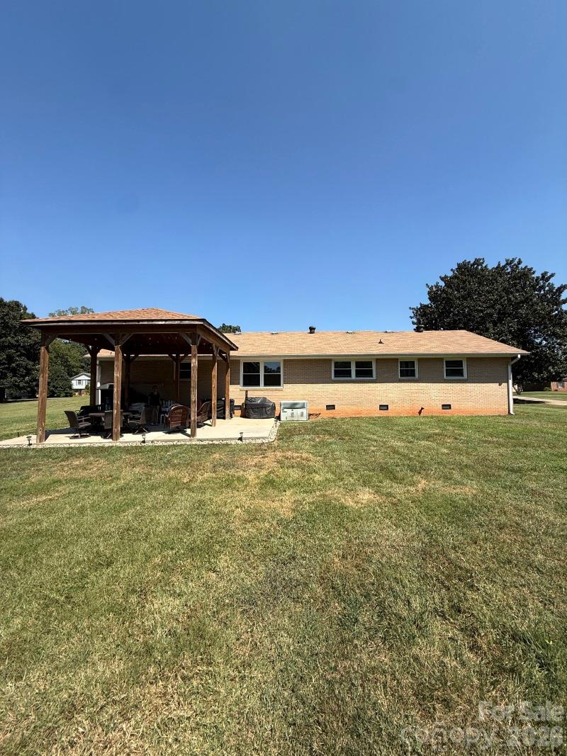 3432 Farrhill Road Property Photo 12